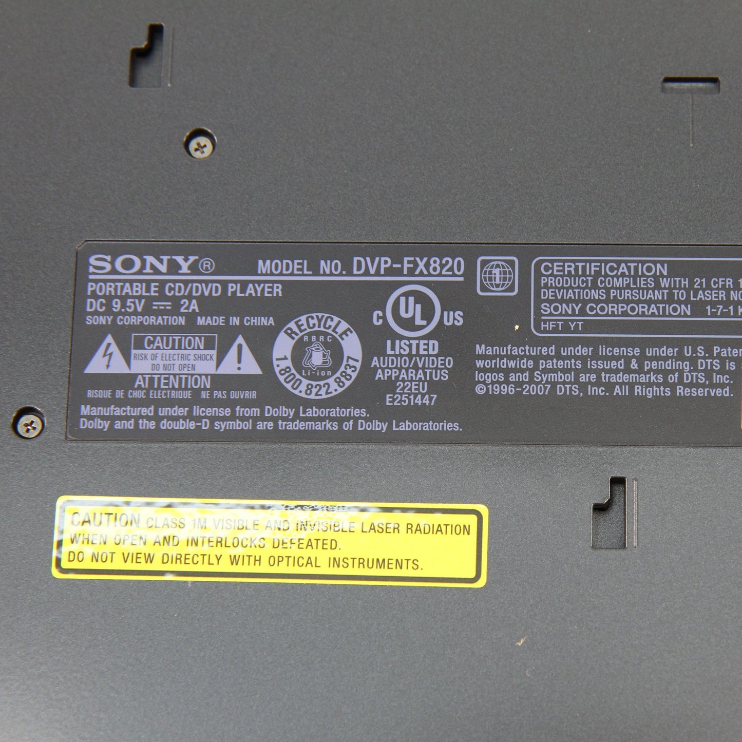 Vintage Sony Portable CD DVD Player DVP-FX820 Battery & Charger