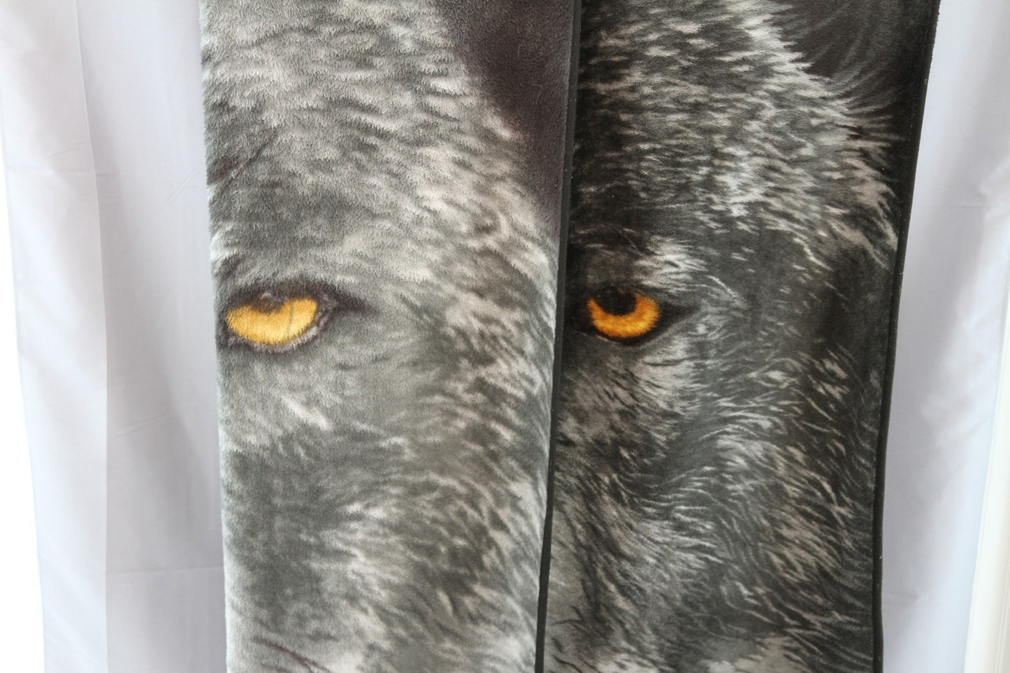Wild Wear Wolf Head Blanket Throw Polyester 60"W X 80"L Twin