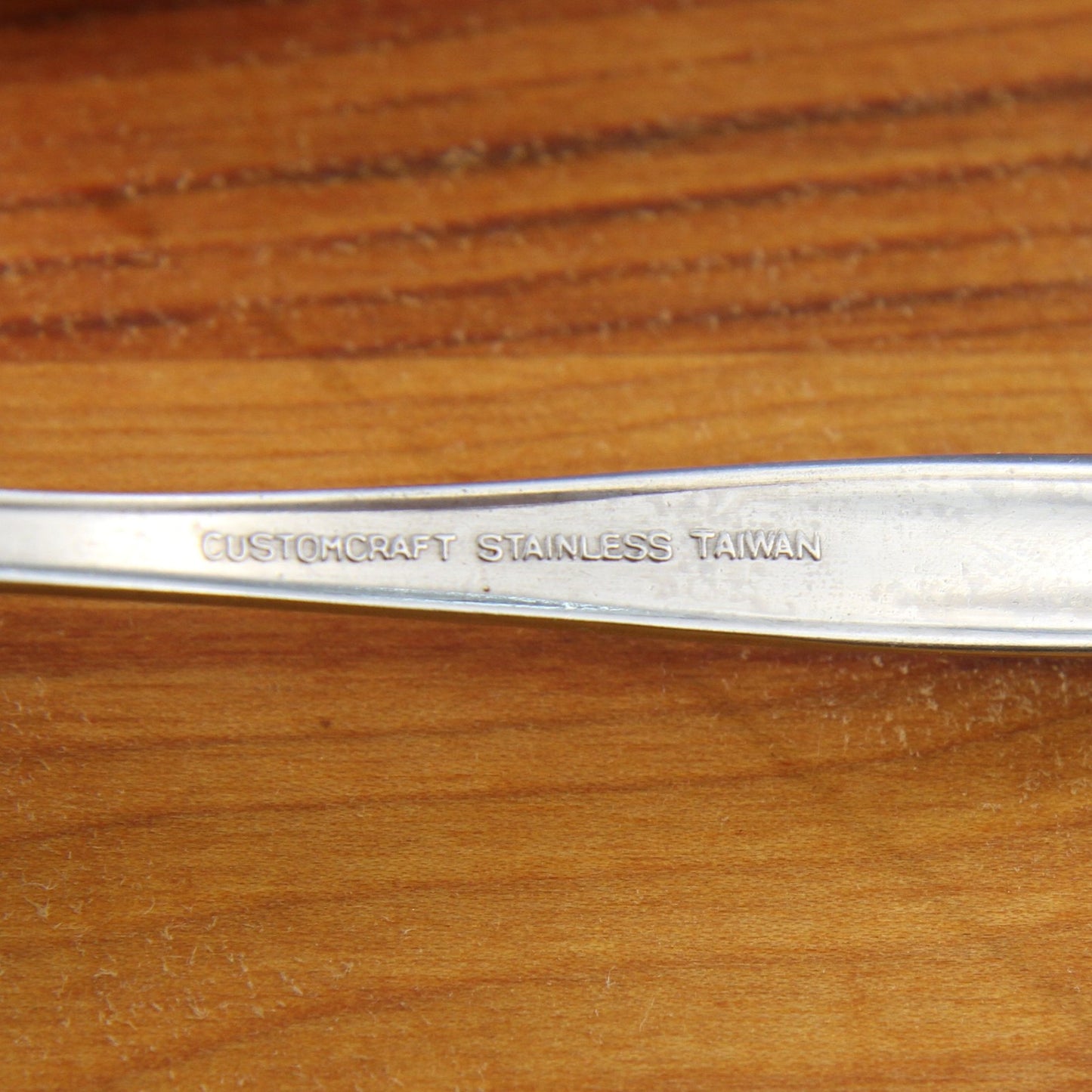 Vintage Customcraft Roses Ladle 6" Taiwan