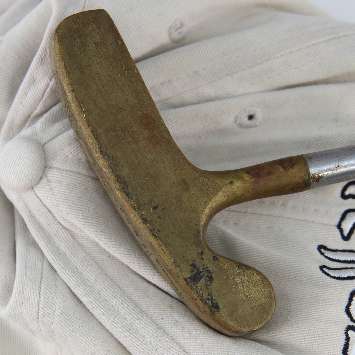 Acushnet Bulleye John Ritter Jr OS M5P Putter Brass Mallet Leather Grip Ambidex