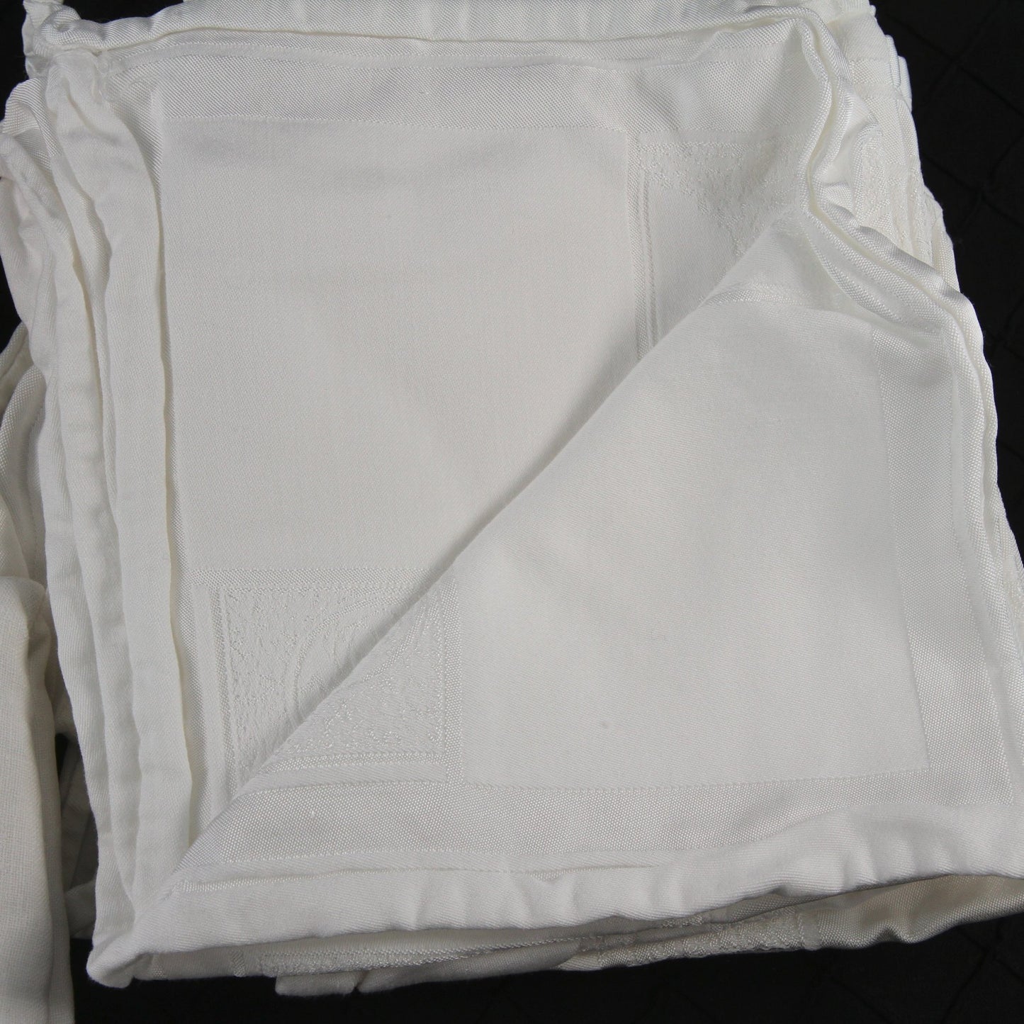 Two Lots of 8 Napkins, Total 16, Damask 18 x 17, Linen 16 x 15, Baltman, Italy