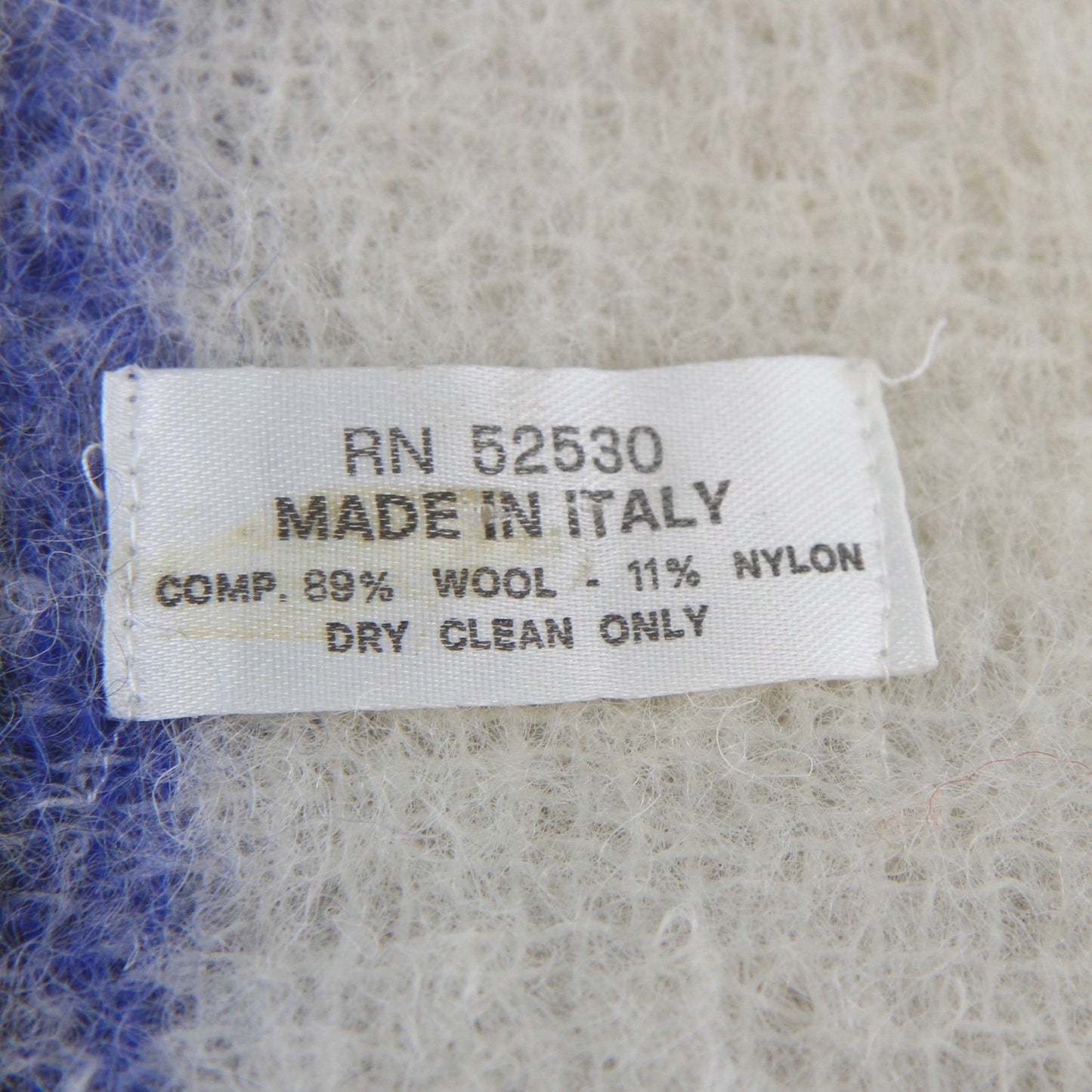 Vintage Unbranded Italian Wool Nylon Scarf Unisex 72" X 10 1/2"