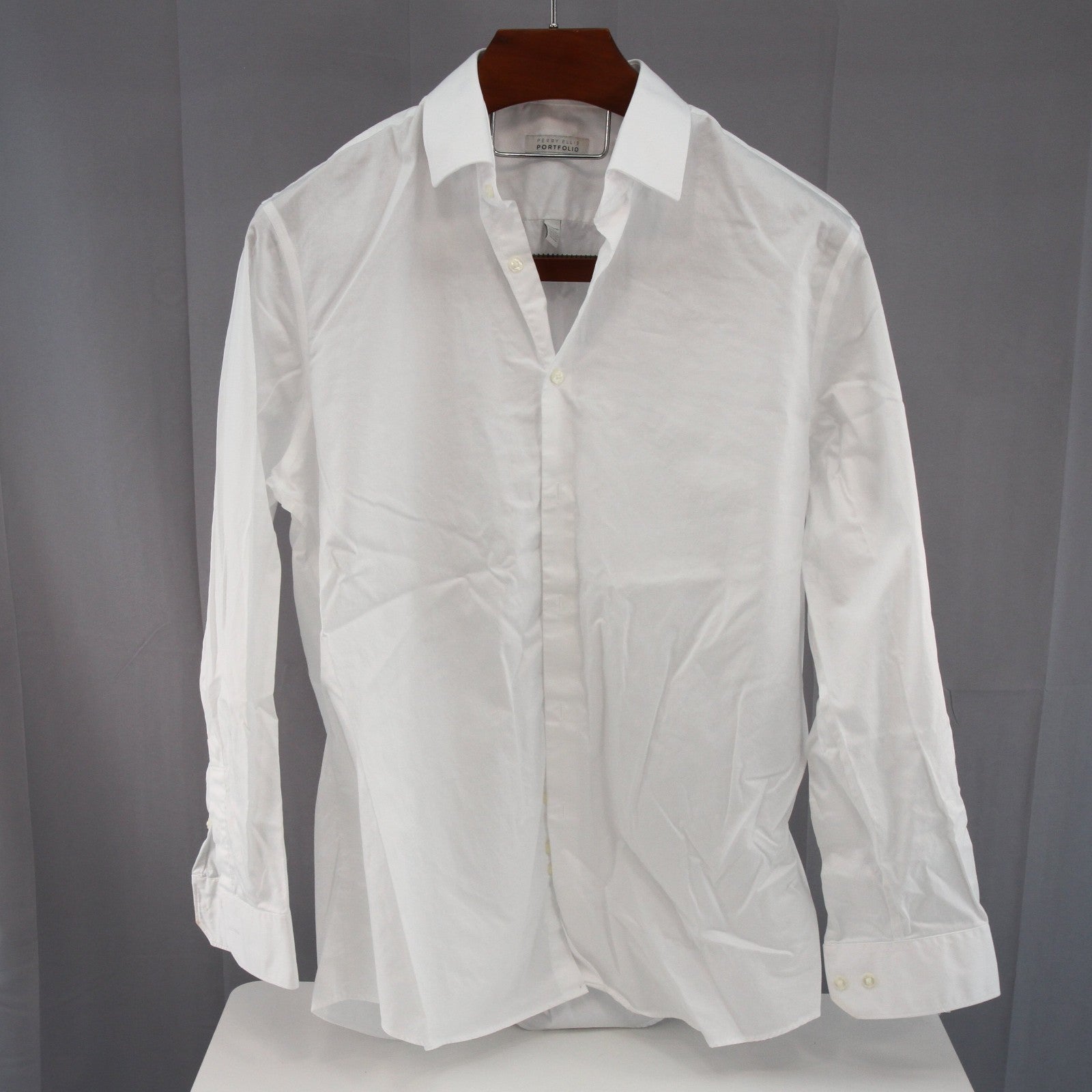 Perry Ellis Portfolio Mens White Cotton/Polyester Dress Shirt 16 1/2 x – Olde Kitchen & Home