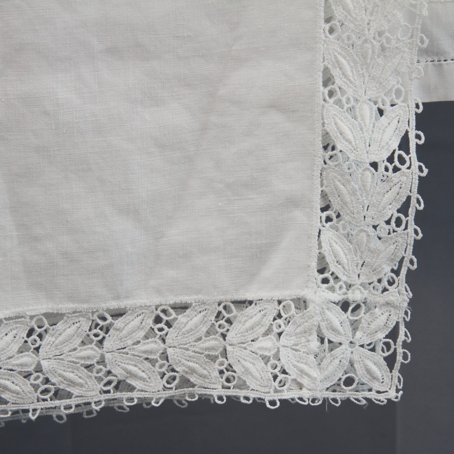 Pair of Vintage White Linen Table Runners Cutwork Lace
