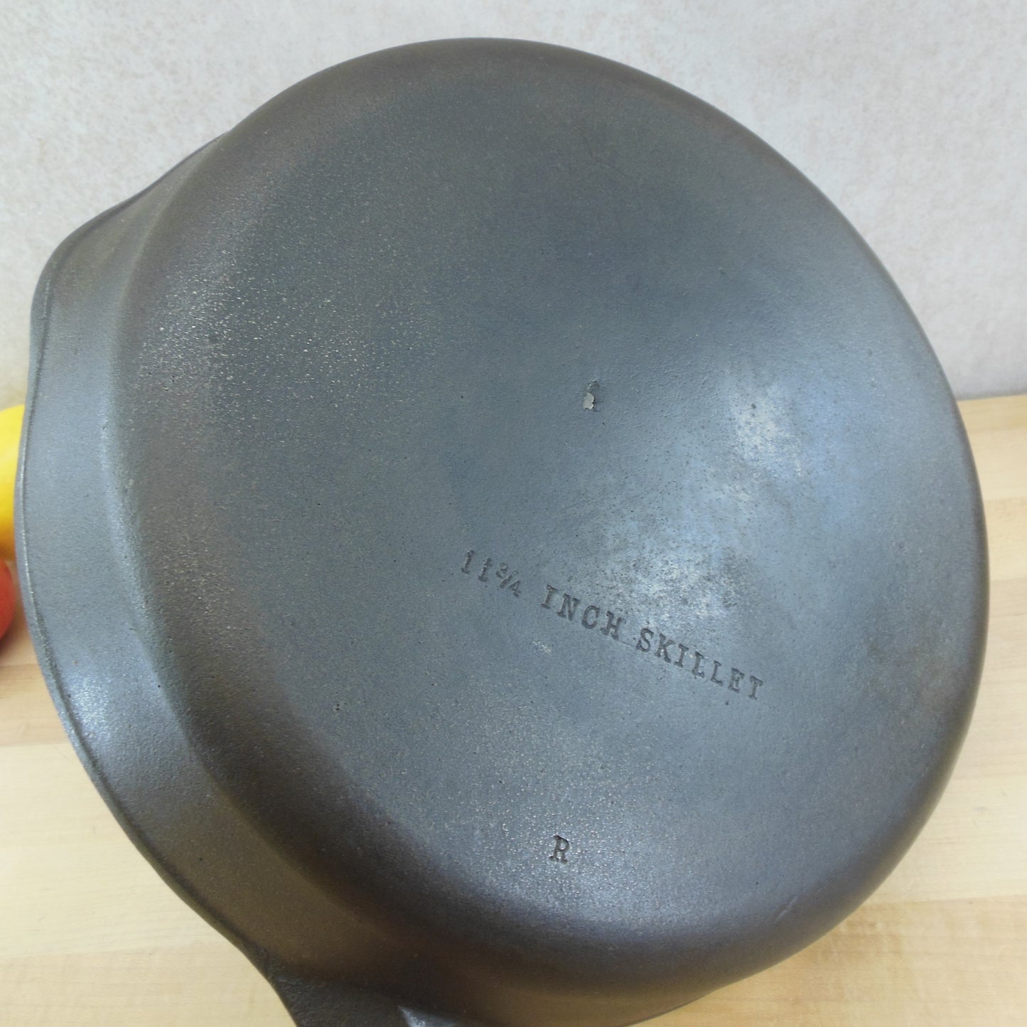 Wagner Ware Unbranded 11-3/4" Cast Iron Skillet #10 INCH