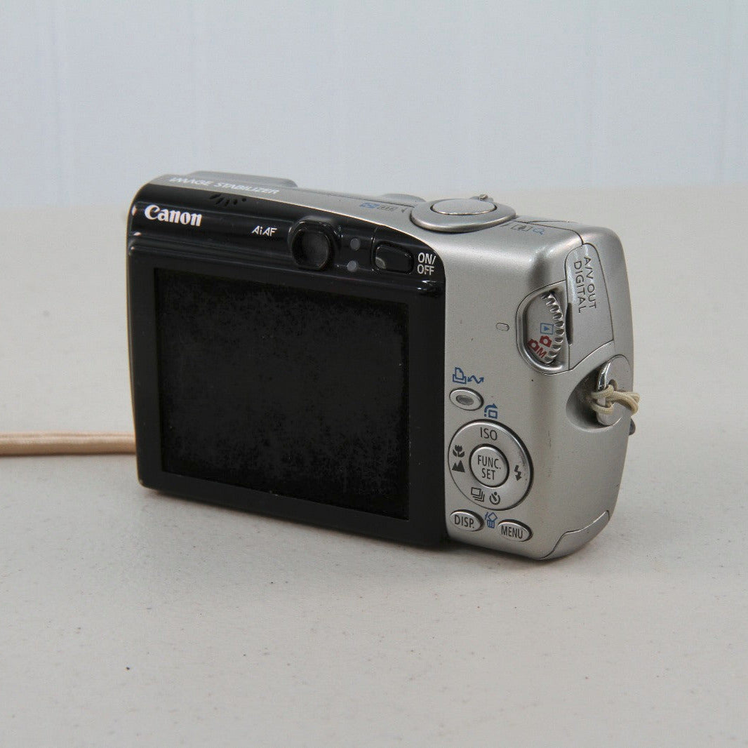 Canon PowerShot SD 700 IS Digitial ELPH for PARTS
