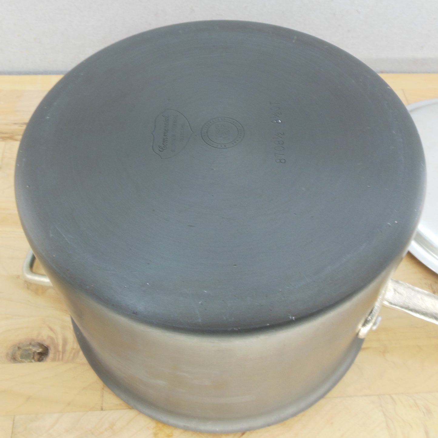 Commercial Cookware Toledo USA (Calphalon) Aluminum 8.5 Quart Saucepan NSF8708 1/2
