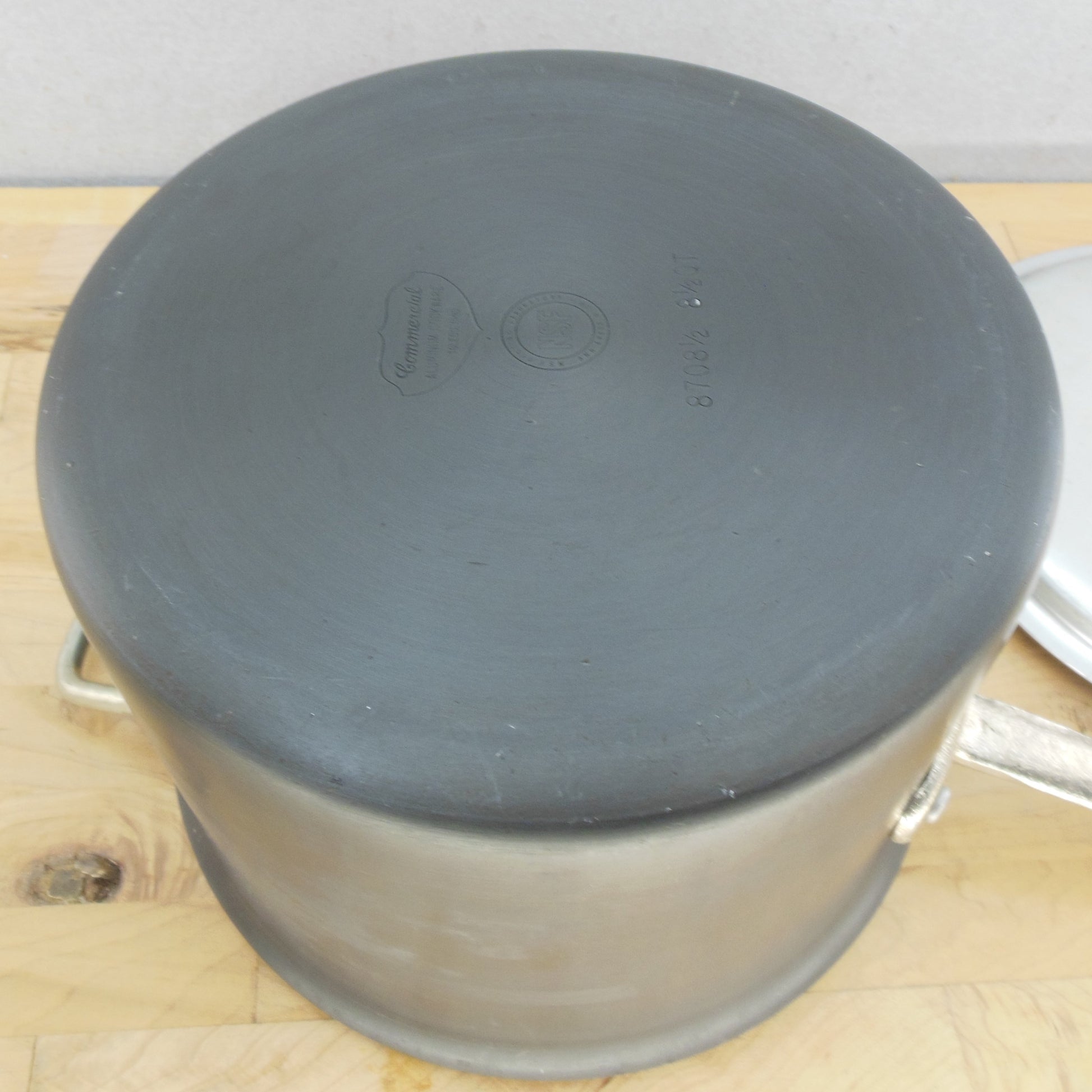 Commercial Cookware Toledo USA (Calphalon) Aluminum 8.5 Quart Saucepan NSF8708 1/2