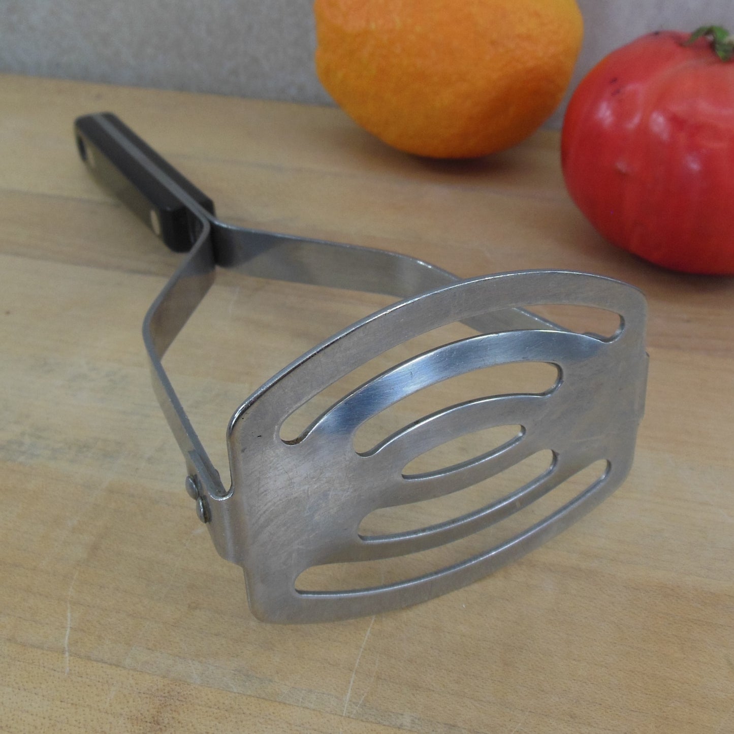 Ace USA Stainless Potato Vegetable Masher - Black used
