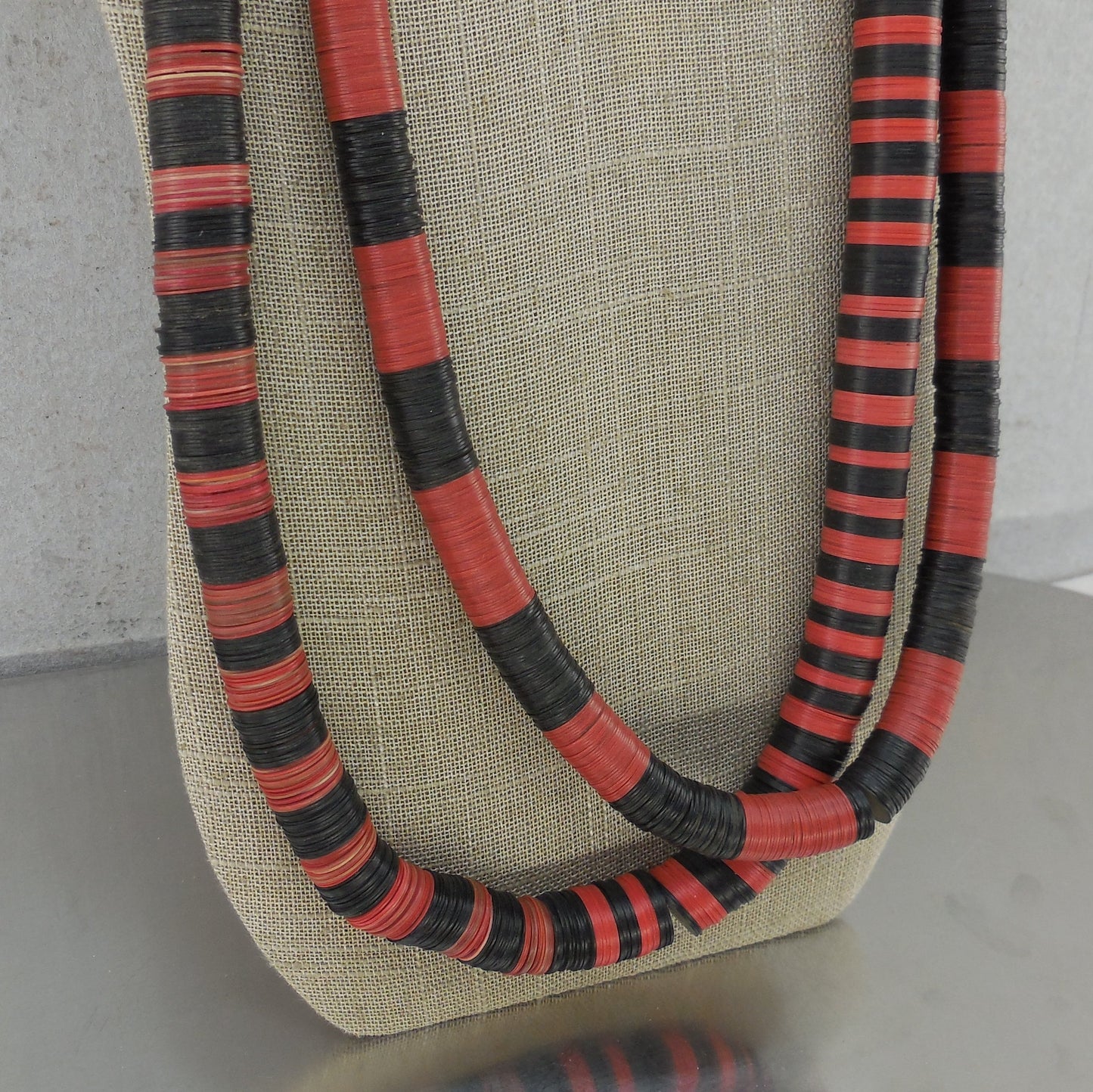 Two Strands Red Black Vinyl Vulcanite Heishi Disc Beads 11mm 15mm