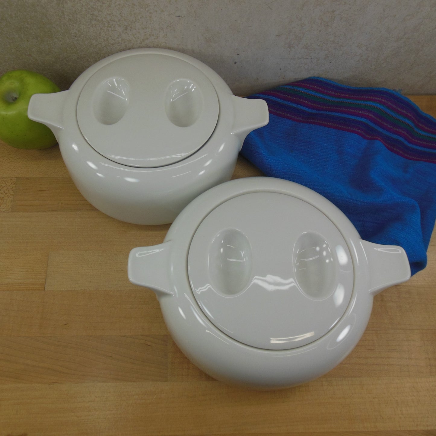 Azberg Germany Pair All White Porcelain Lidded Covered Dishes Bowls Modernist vintage