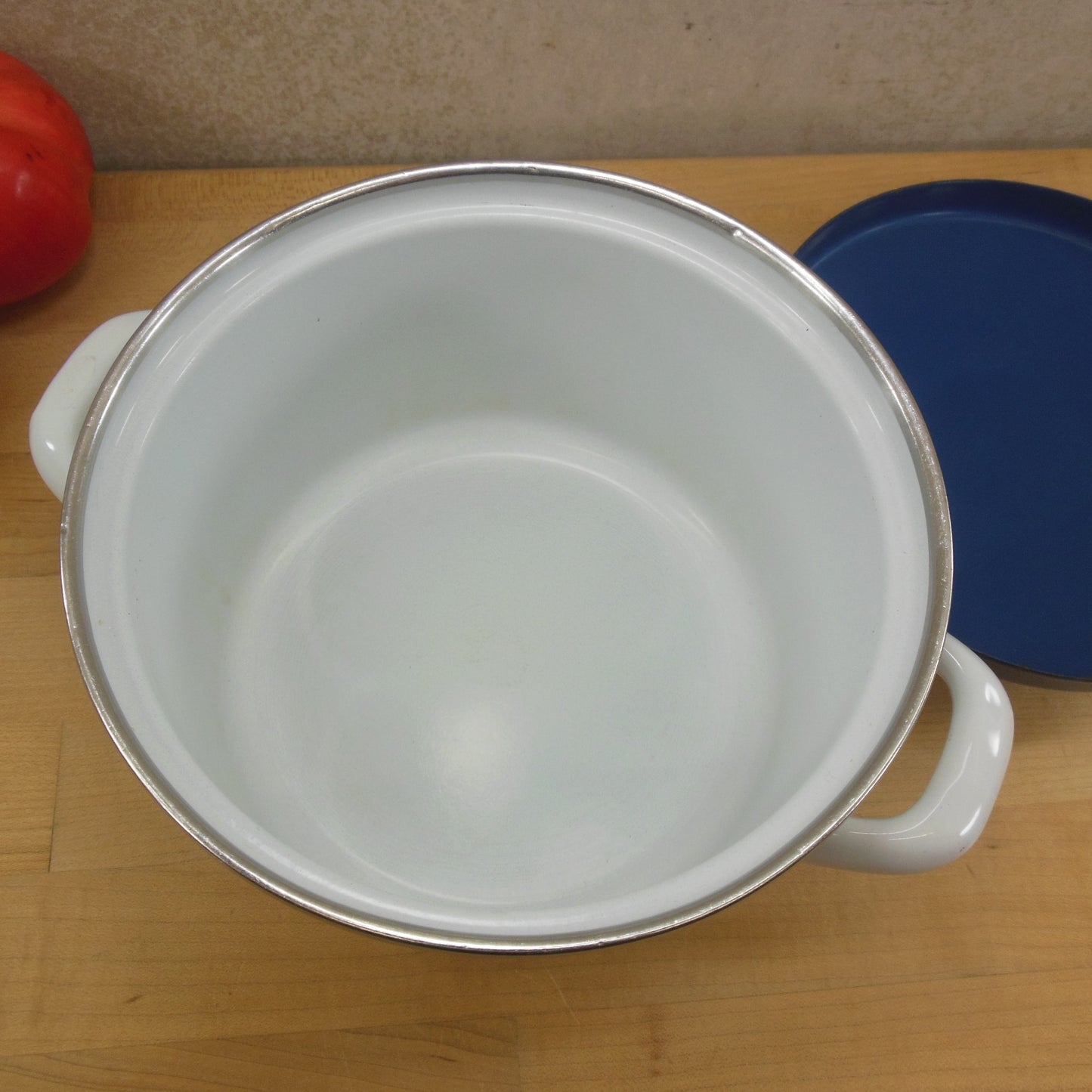 Unbranded MCM Geometric Blue White Enamelware 2 Quart Pot Lid Asta used