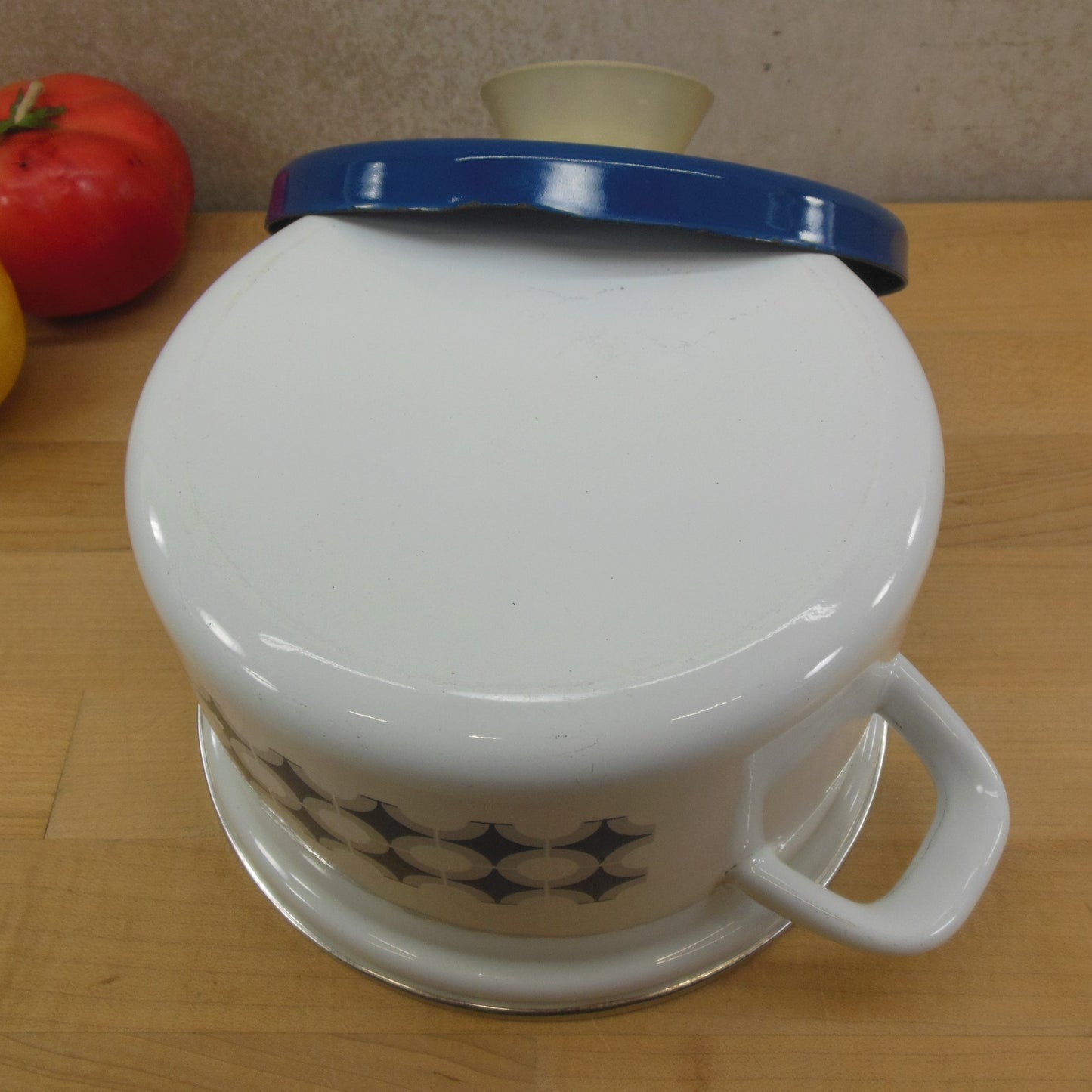Unbranded MCM Geometric Blue White Enamelware 2 Quart Pot Lid Asta Mod