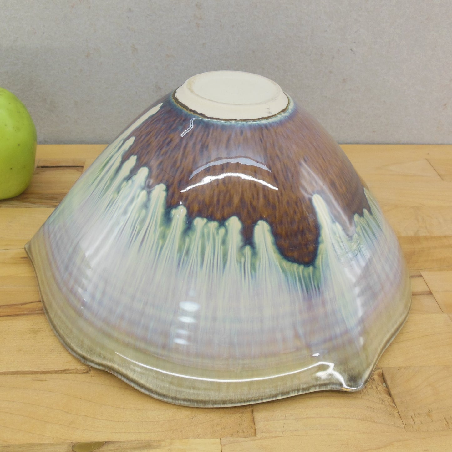 Bill Campbell Pottery Signed 10" Drip Glaze Bowl Tri-Point Lotus Blue Purple Tan