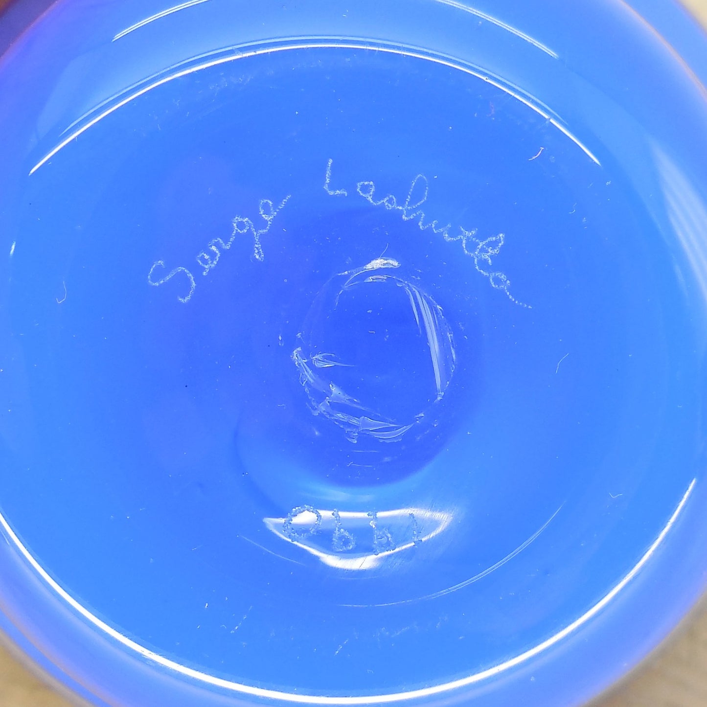 Serge Lashutka 1990 Blown Blue Art Glass Vase 4.75" California Signed
