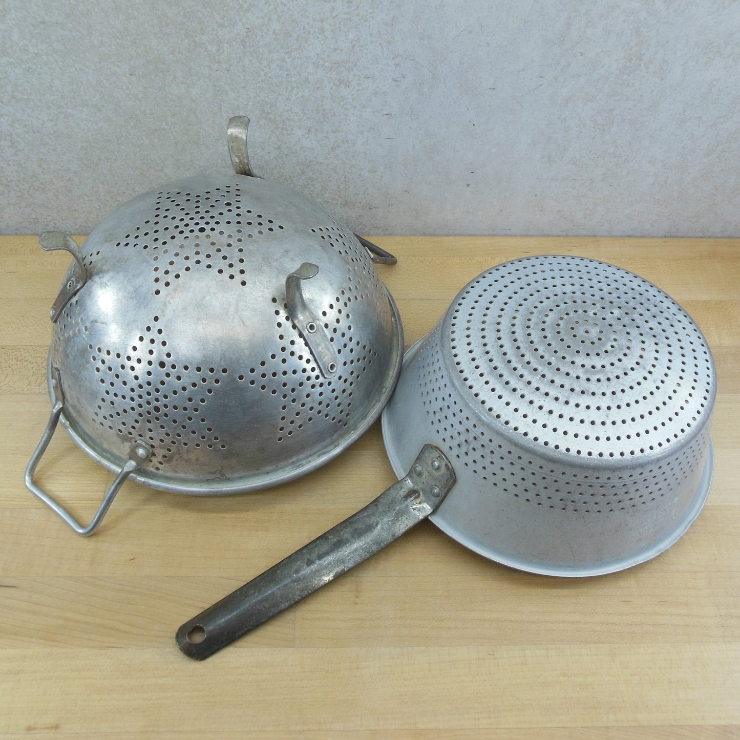 Wear Ever Aluminum No. 3201 Strainer & Unbranded 9" Star Colander Vintage