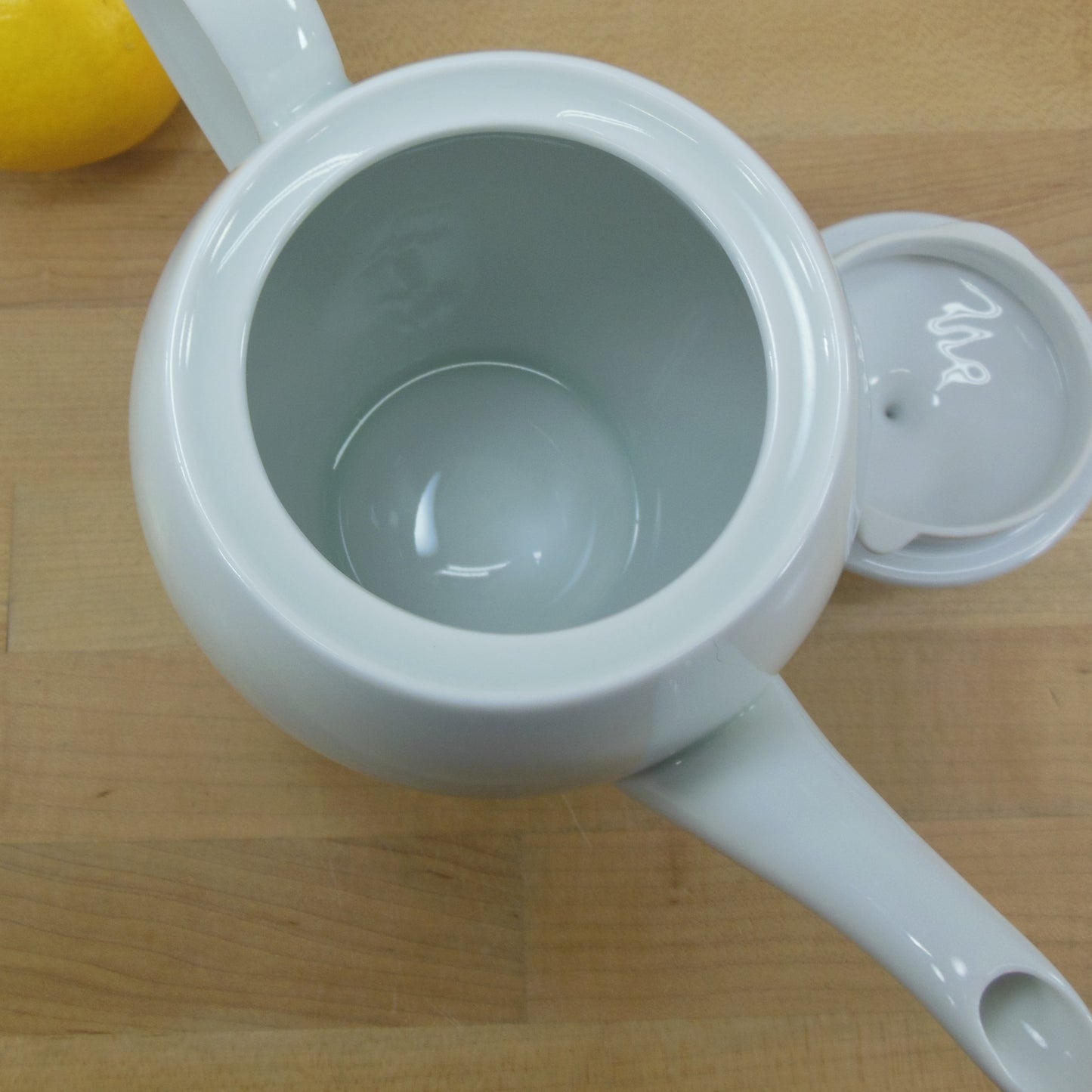 Arzberg Germany White Porcelain Coffee Pot 2000 used