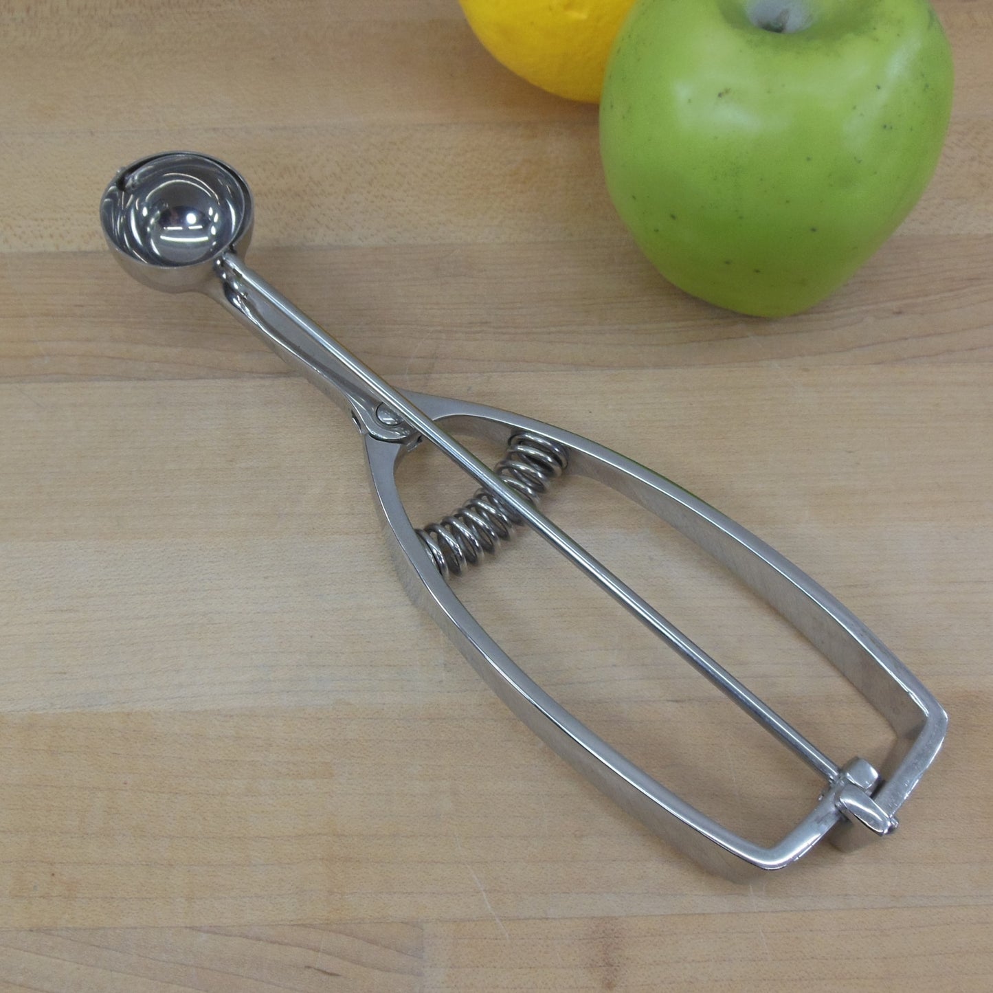 Unbranded Melon Baller Food Portion Scoop - Stainless 30 mm 1-1/4"