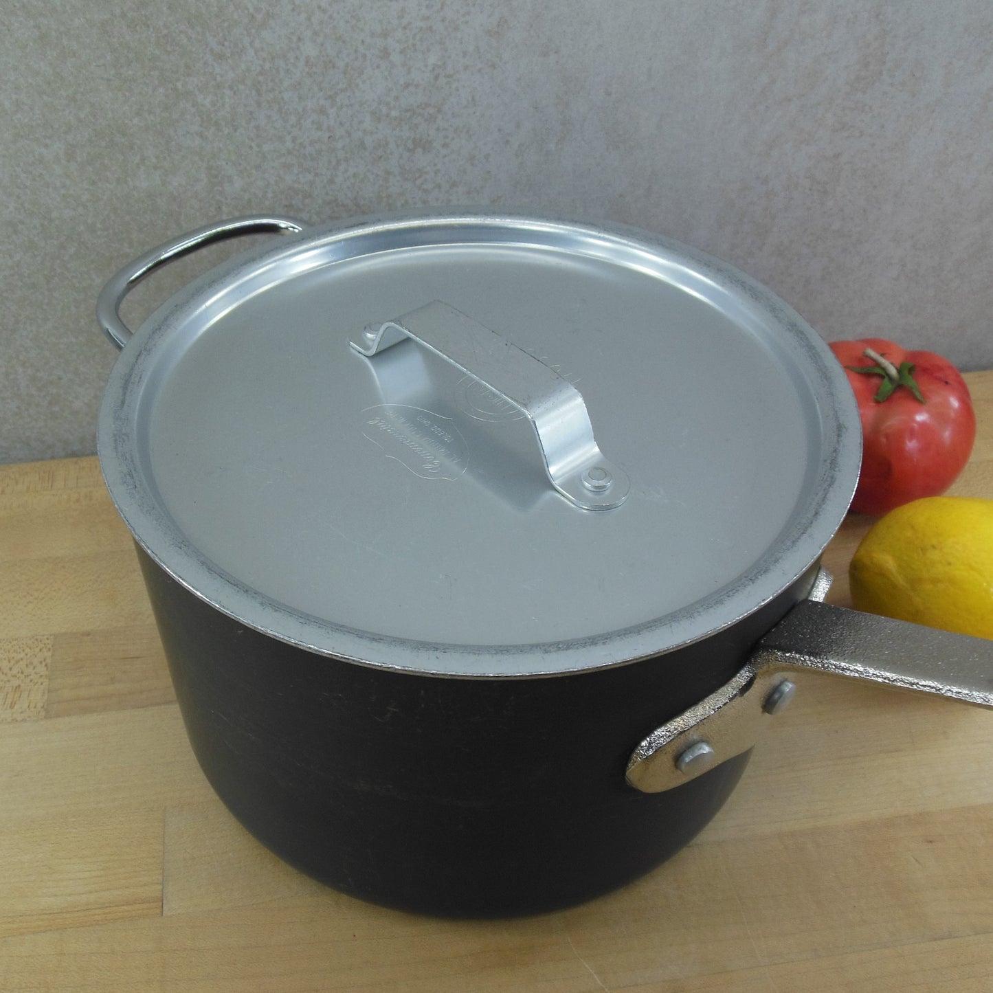 Calphalon Toledo Ohio USA Anodized 4-1/2 Quart Saucepan & Lid Silver