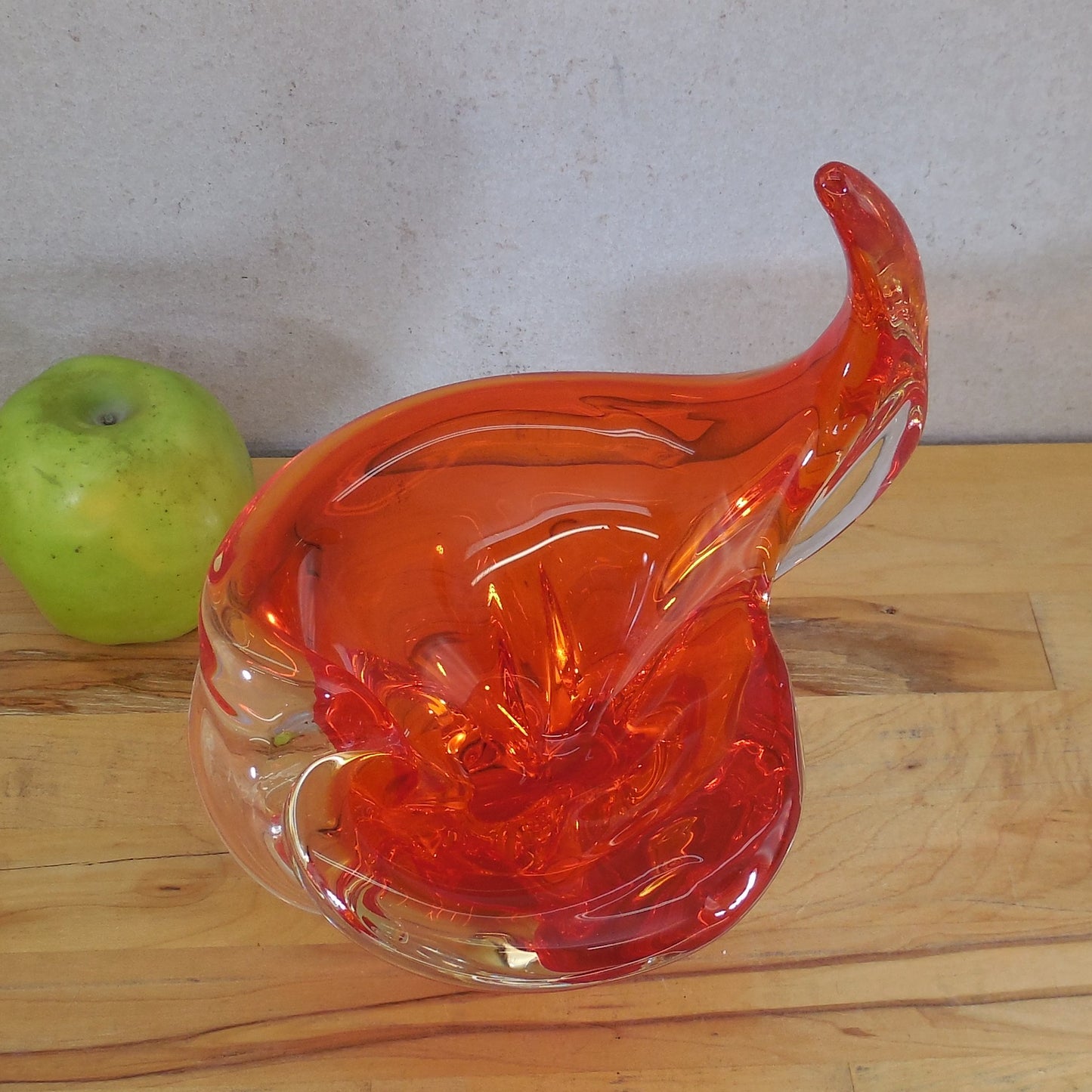 Chalet Canada Art Glass Cigar Ashtray Persimmon Orange Handle MCM Handle
