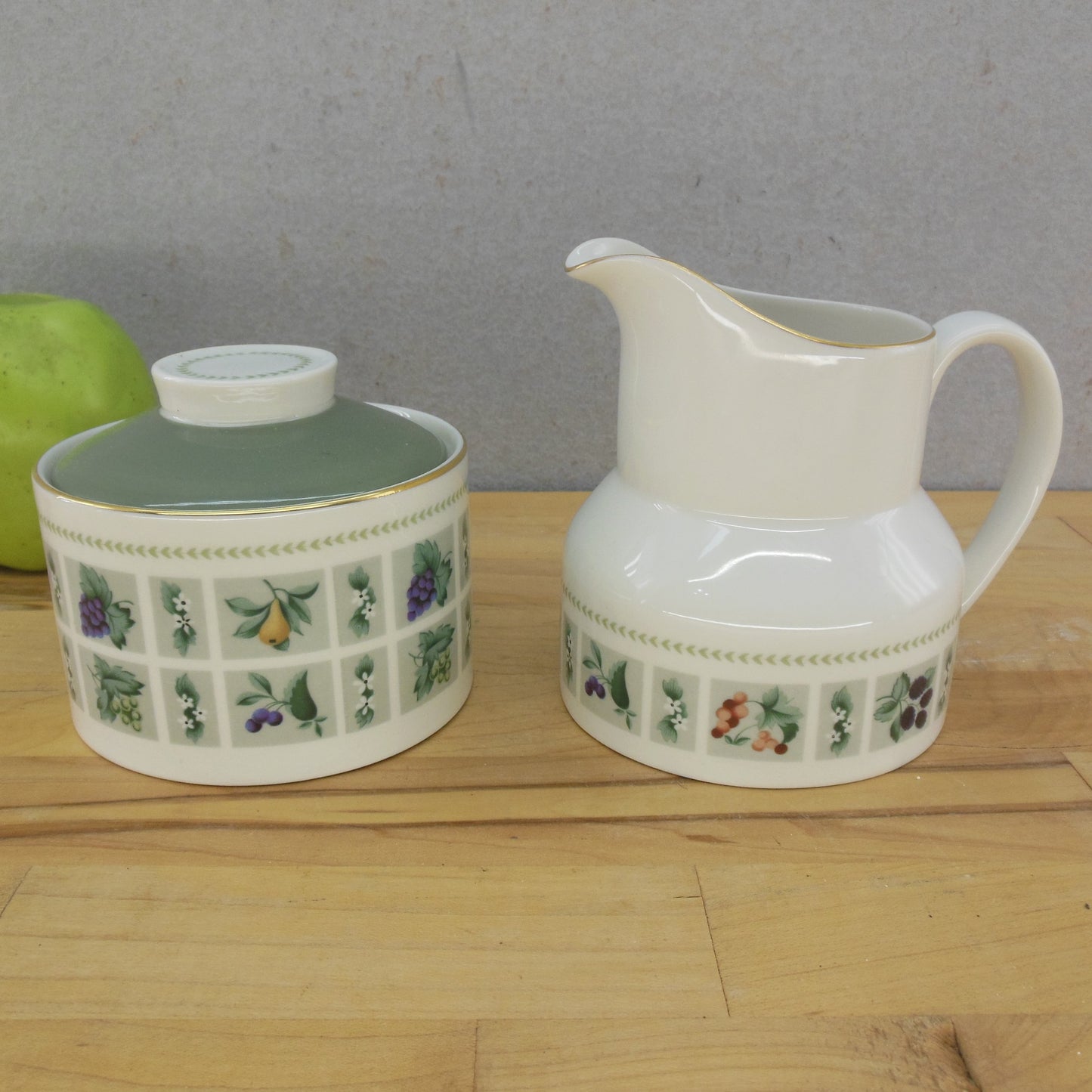 Royal Doulton Tapestry Creamer & Lidded Sugar Bowl