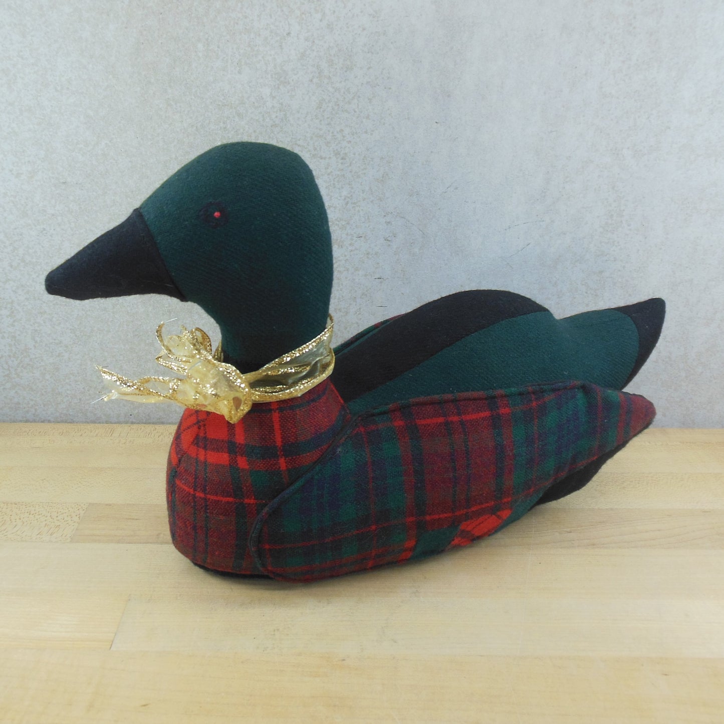 Duck & Company Pinckney MI USA Fabric Door Stop Decor Red Green Plaid vintage