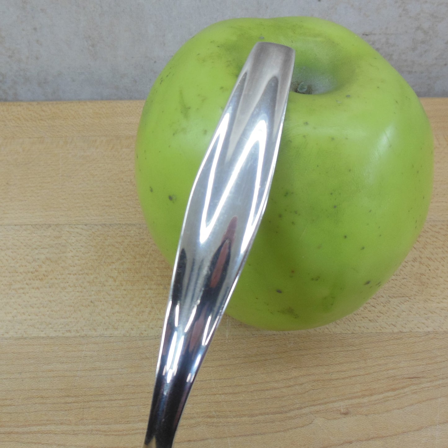 WMF Germany Silverplate 90 Cake Pie Server - Unknown Pattern Outline Square Tip Vintage