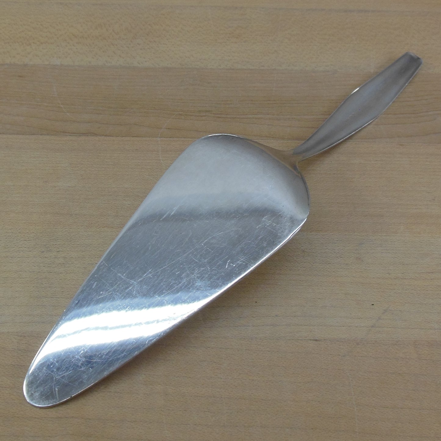 WMF Germany Silverplate 90 Cake Pie Server - Unknown Pattern Outline Square Tip used