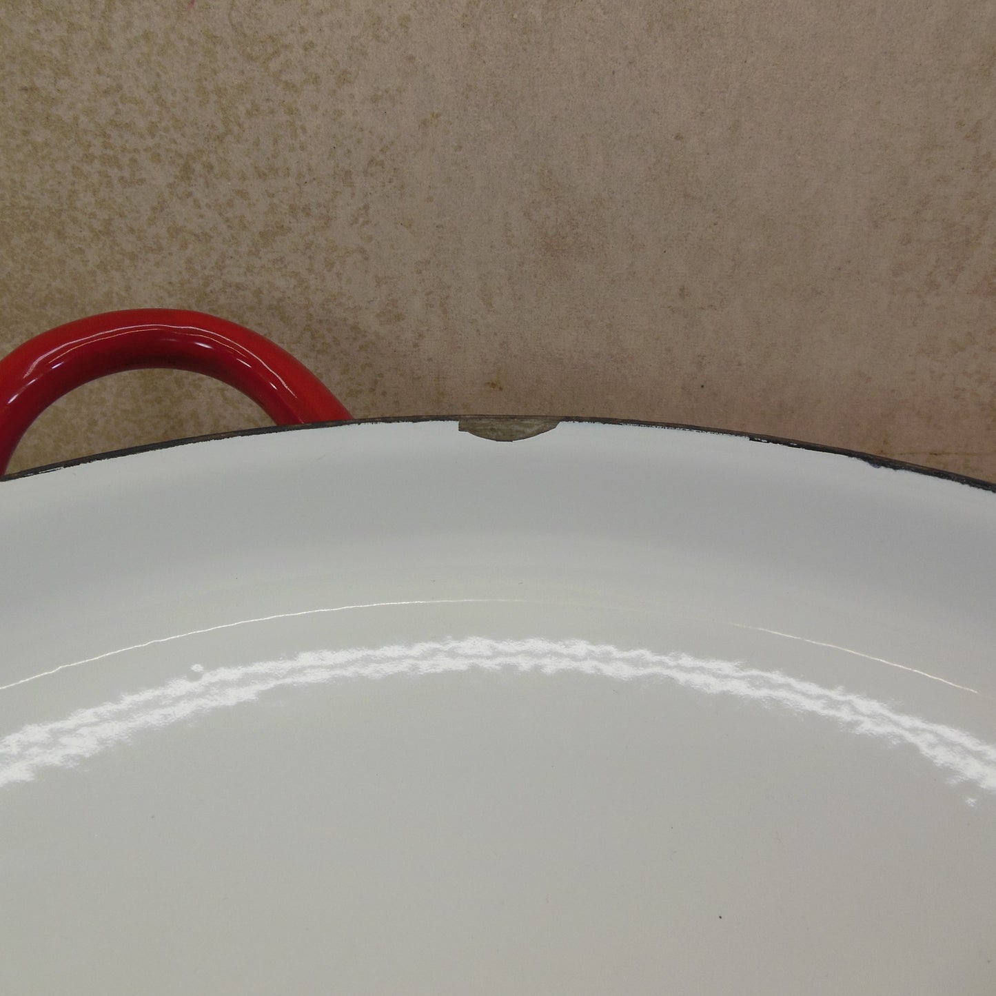 Dansk Indonesia Red White JHQ Enamelware Large Casserole Buffet Pan Used