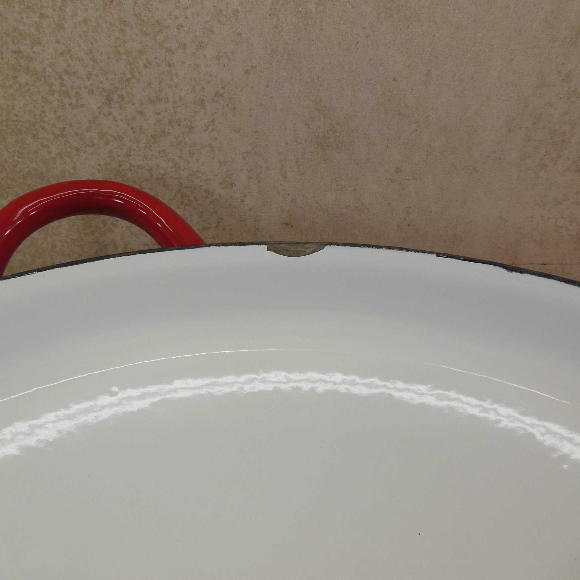 Dansk Indonesia Red White JHQ Enamelware Large Casserole Buffet Pan Used