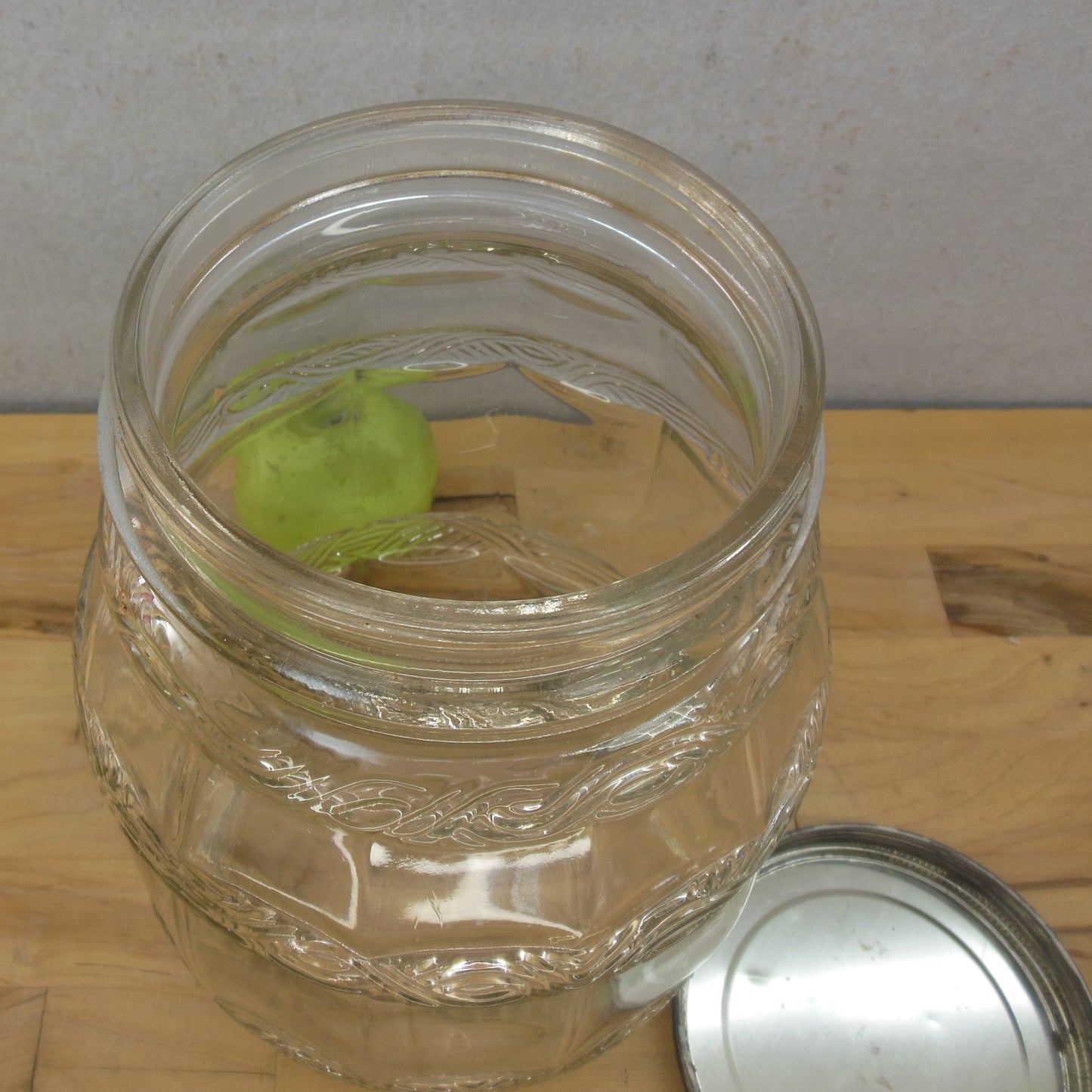 Hoosier Era Glass Barrel Pickle Candy Jar DES PATENT 600 Embossed Clear