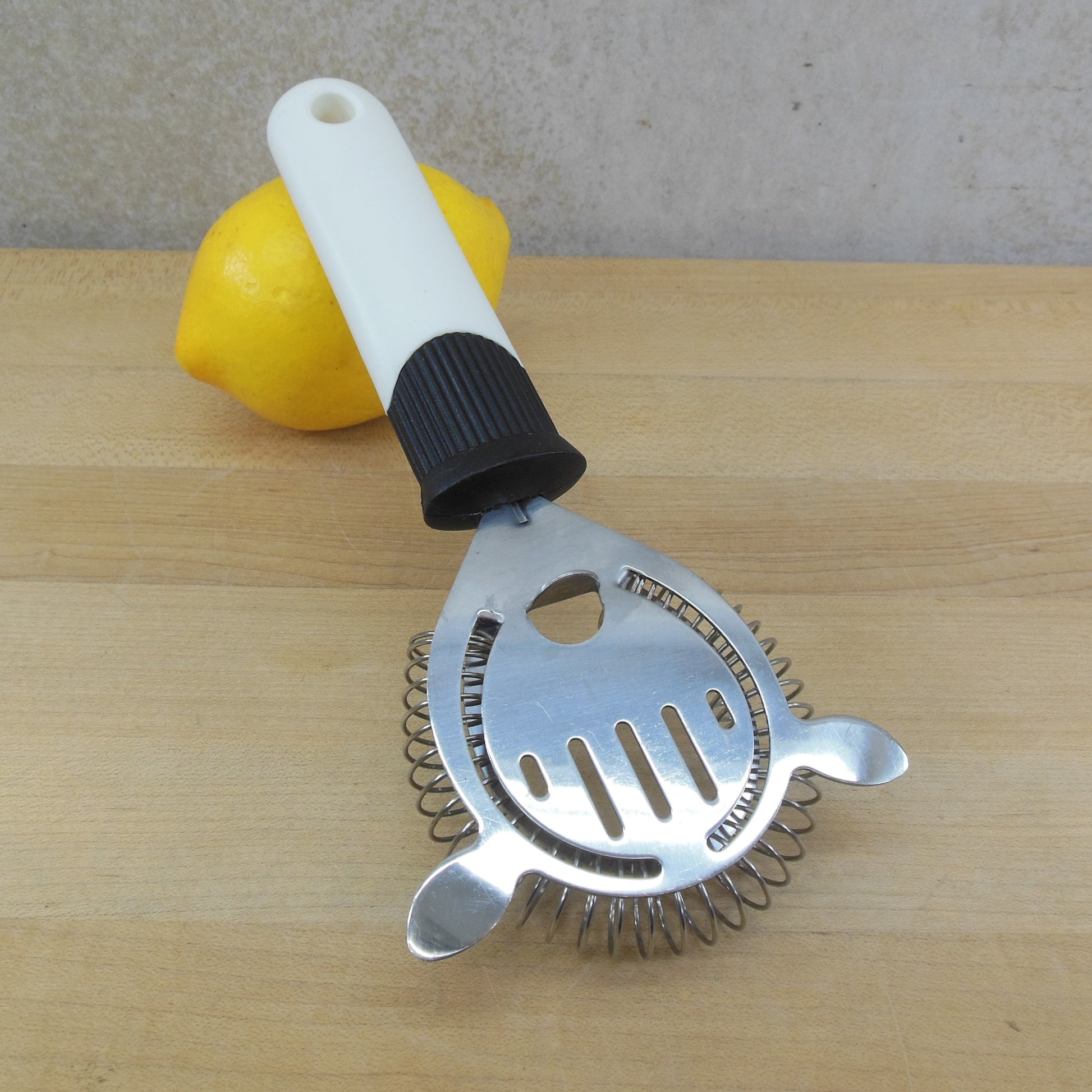 Ekco Stainless Black/White Plastic Handle Cocktail Shaker Strainer used