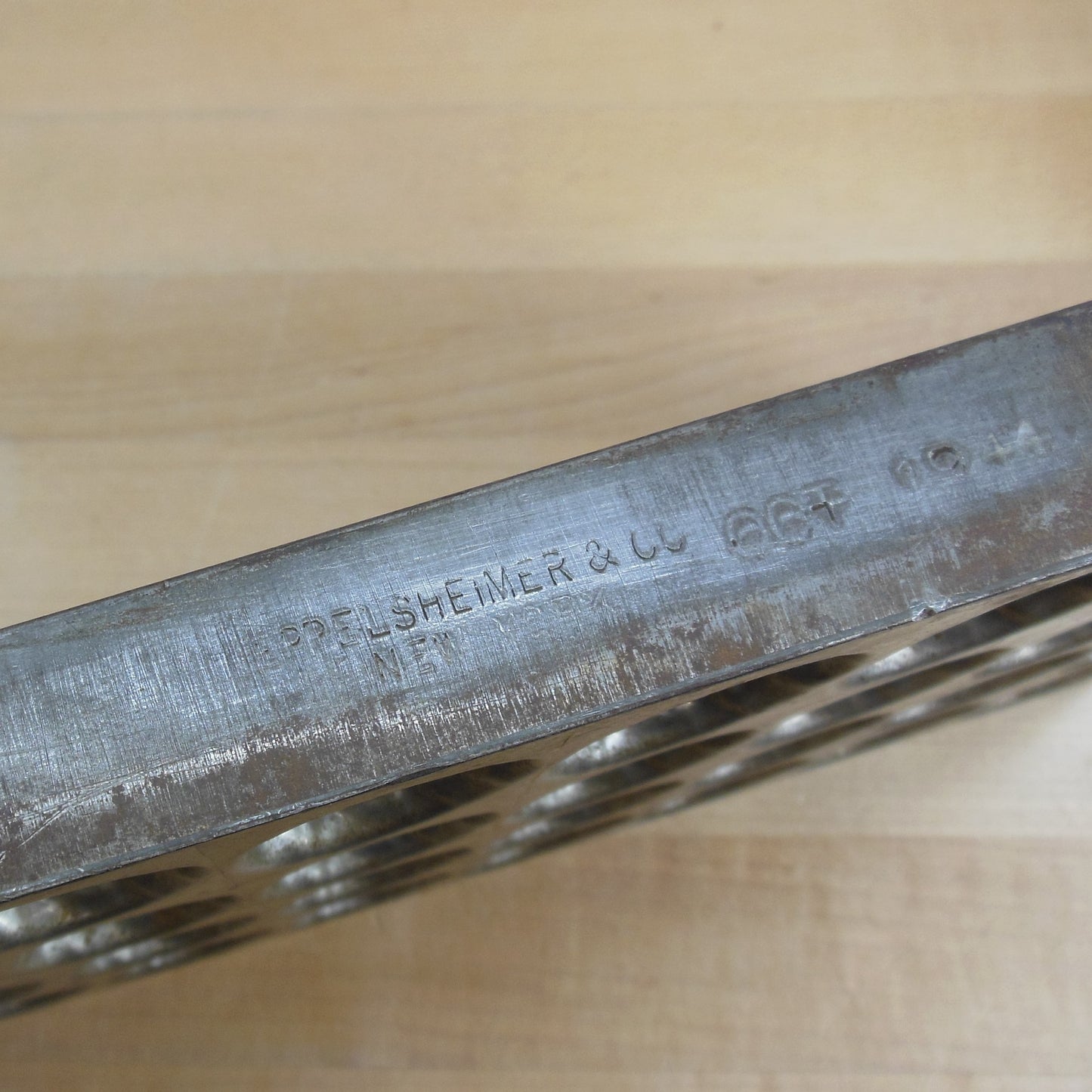Eppelsheimer & Co. NYC 1944 Iron Chocolate Candy Mold Walnut Nuts used 66T