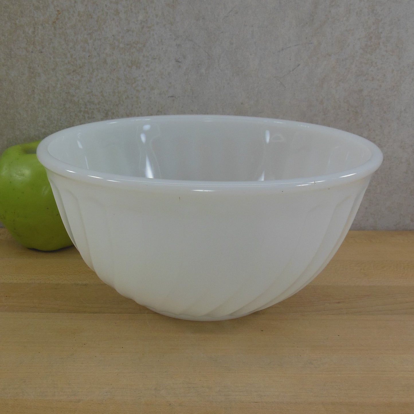 Fire King Anchor Hocking USA Bright White Swirl 8" Glass Bowl