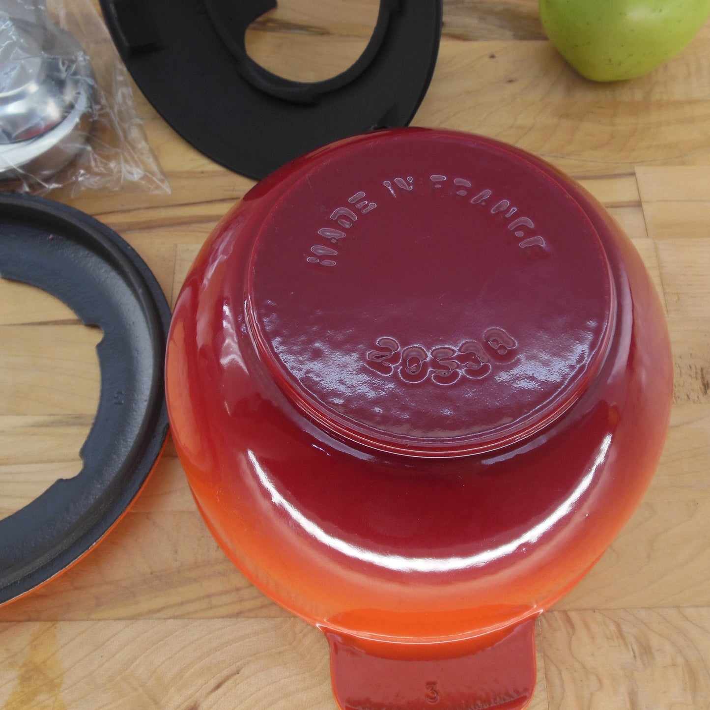 Ikea Senior France Flame Orange Cast Iron Fondue Pot Unused 20538