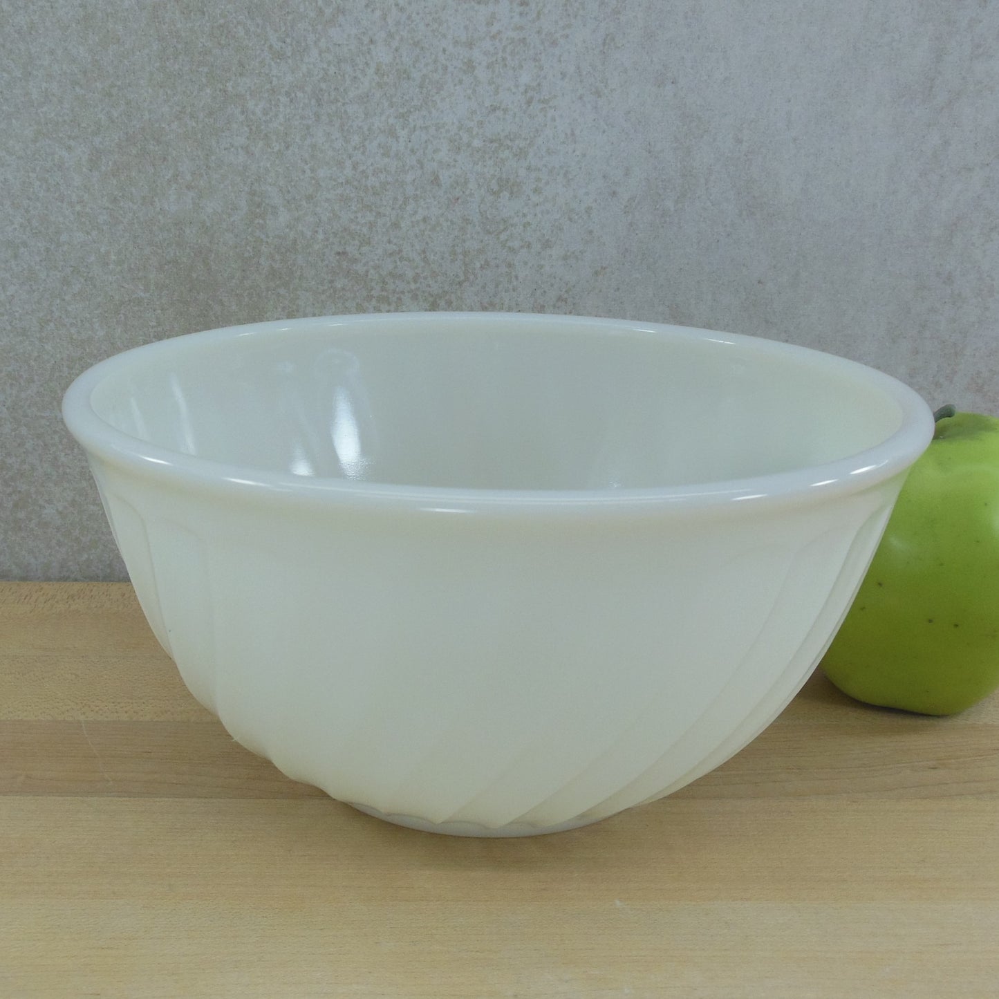Fire King Anchor Hocking USA White Swirl 8" Glass Bowl