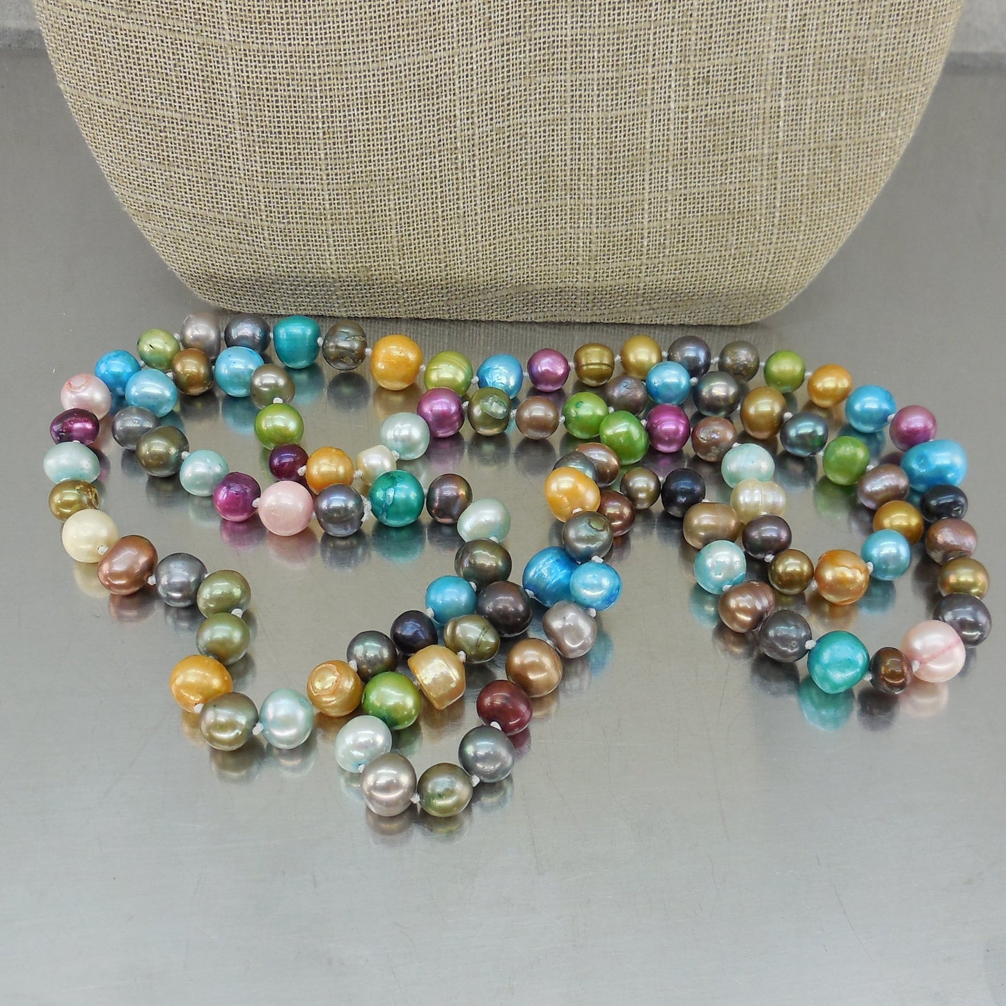 Unbranded Dyed Multicolor Fresh Water Pearl Bead Necklace 18" Used Estate Item