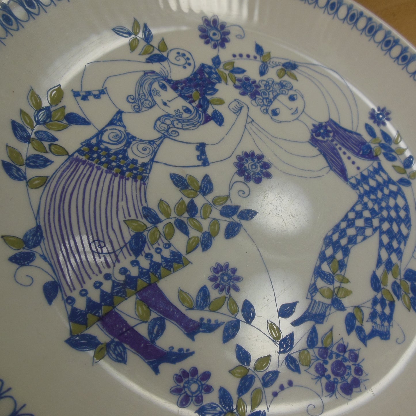 Figgjo Norway Lotte Turi Design - 9 Salad Plates Girl Boy used