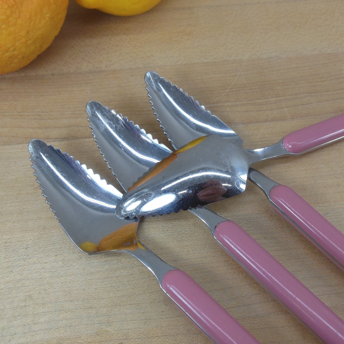 MIC Japan Linea Stainless Grapefruit Spoon Pink Handle - 4 Set Used
