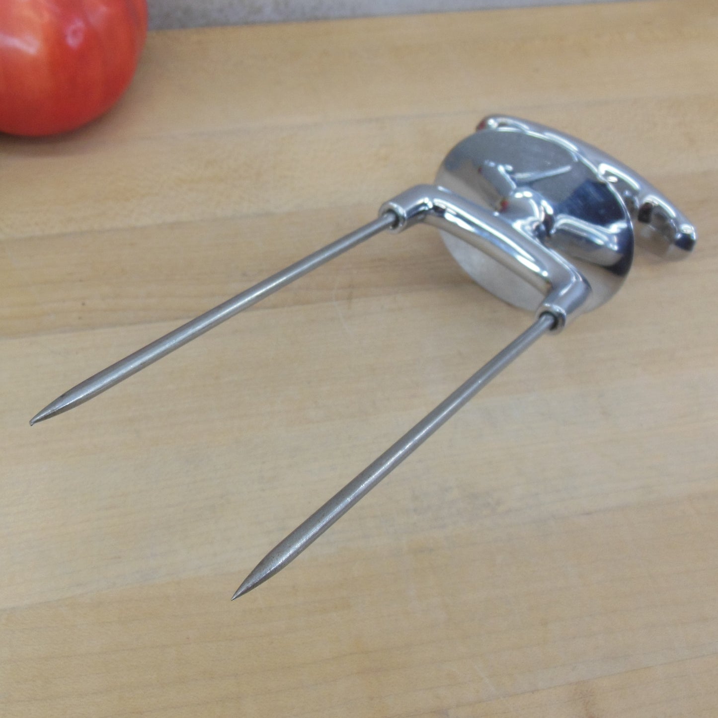 Gerity Carve-ette Roast Holder Meat Carving Fork Chrome used