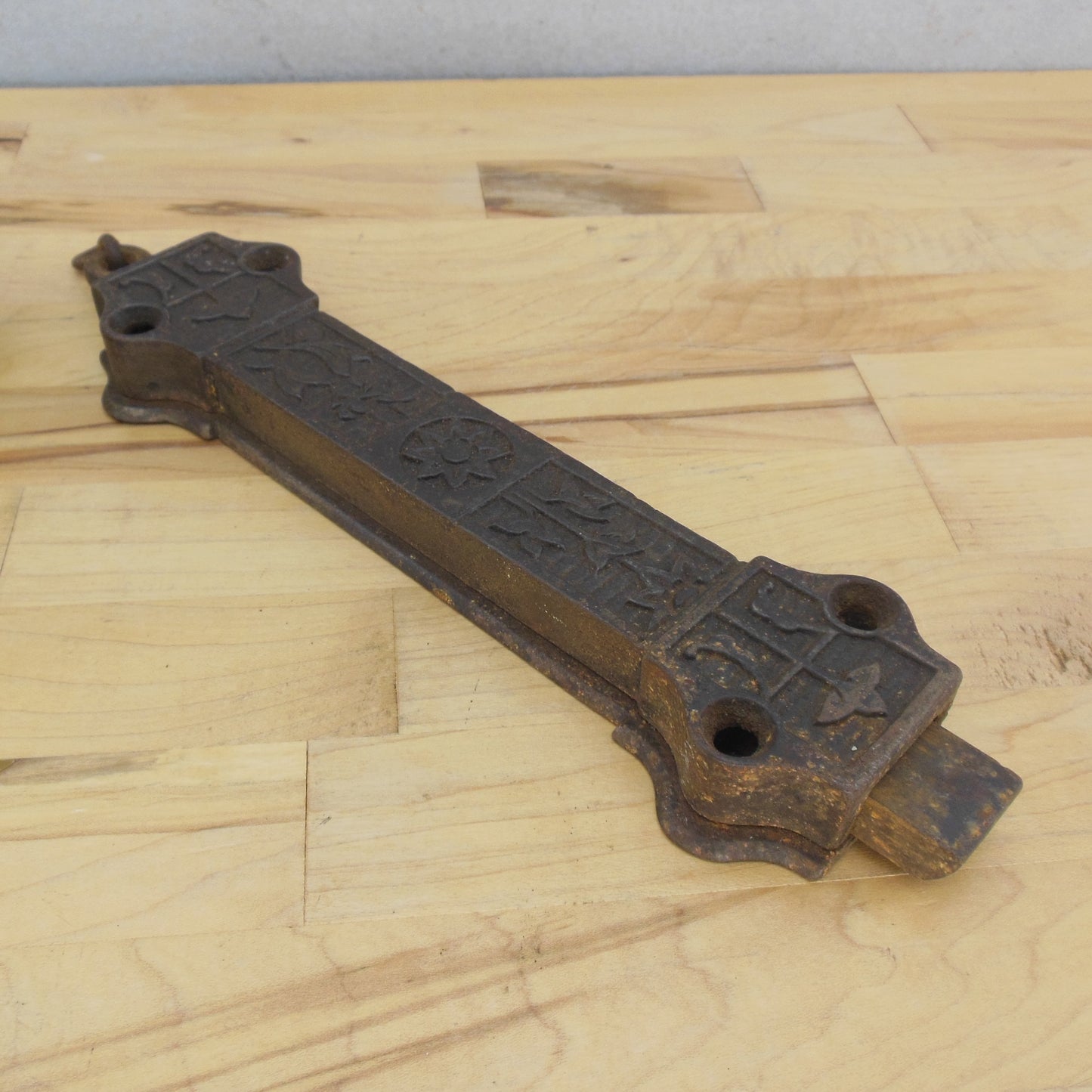 Antique Eastlake Victorian Spring Loaded Door Sliding Lock Latch Bolt Cast Iron Used