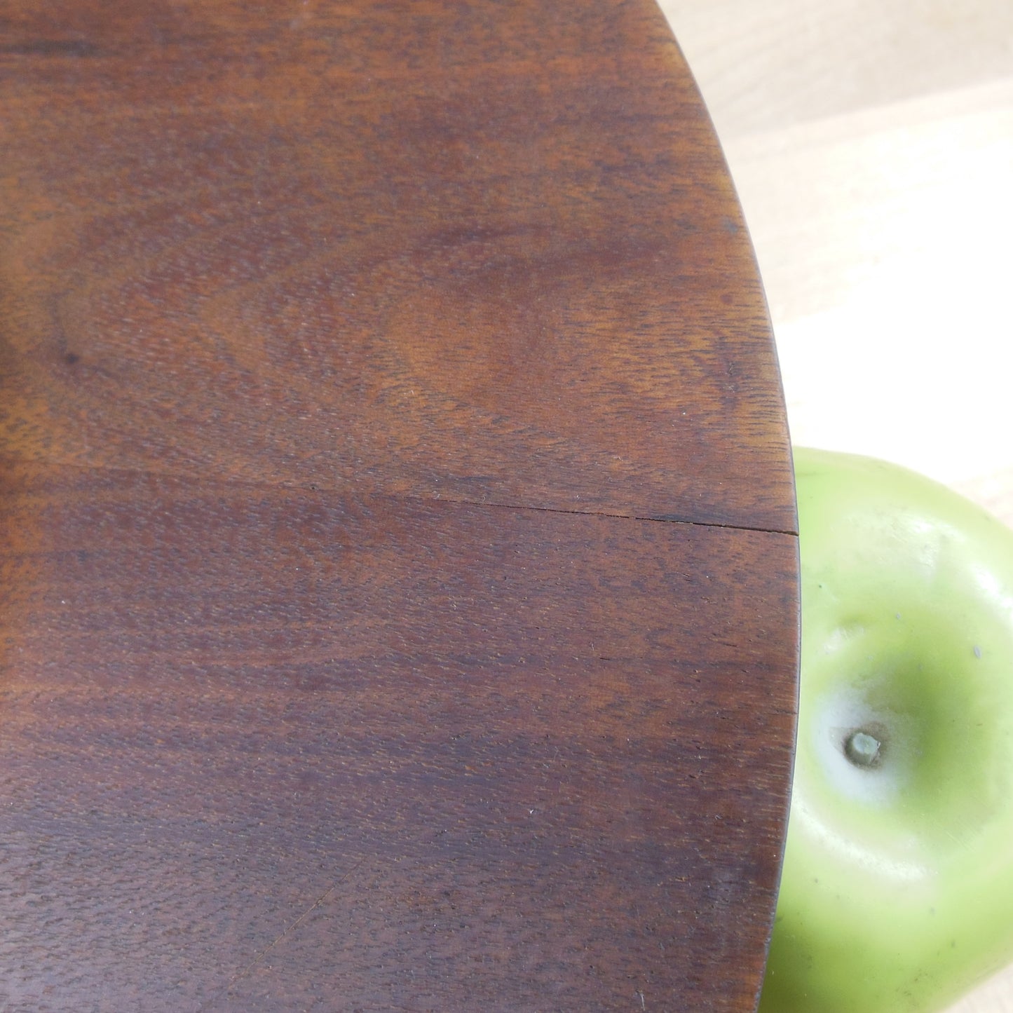 Gladmark Sun Valley Calf. Teak Walnut Cheese Fruit Serving Tray Cutting Board used