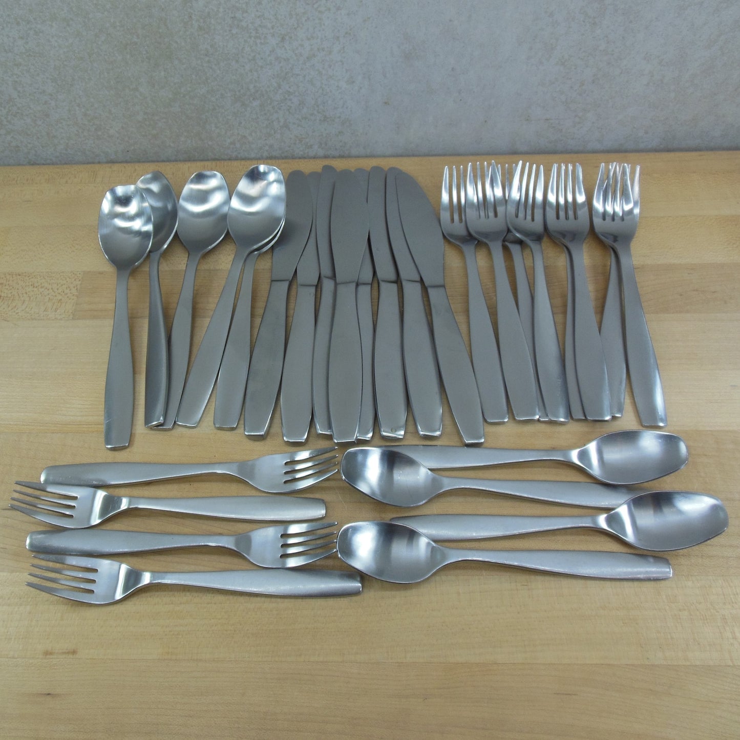 Gourmet Settings Non-Stop Stainless Flatware Partial Set 29 Pieces