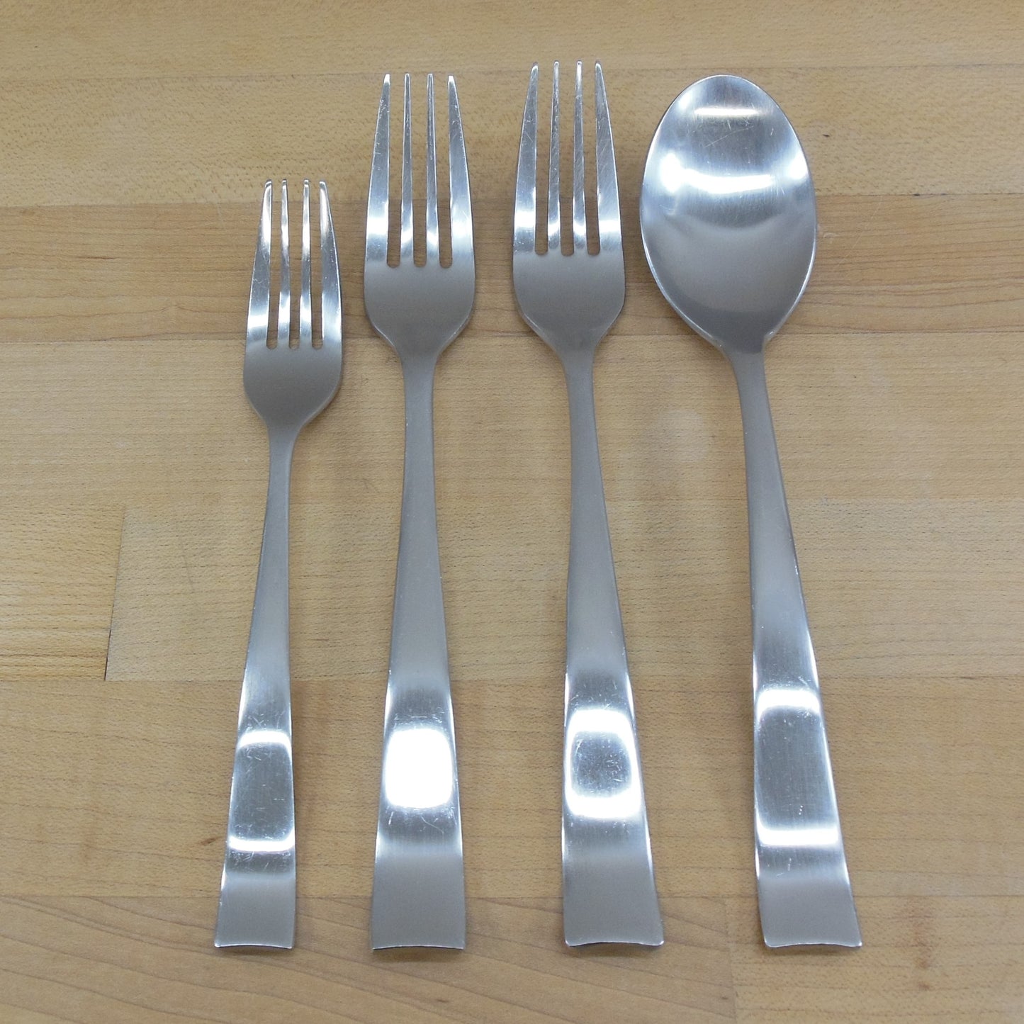 Gourmet Settings Hotel Stainless 4 Lot Salad Dinner Forks Spoon
