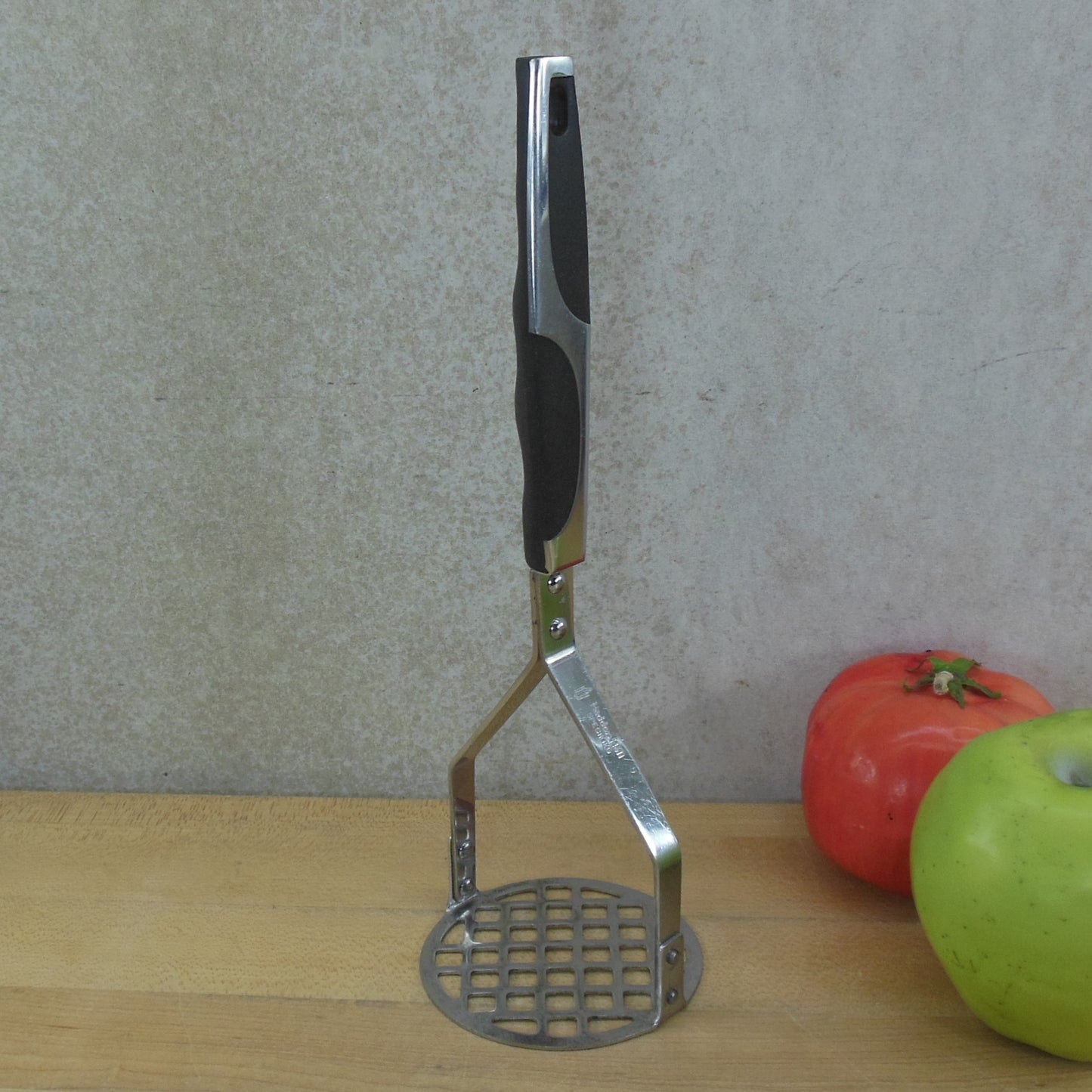 Haddon Hall Japan Stainless Masher - MCM Black Composite Handle Vintage