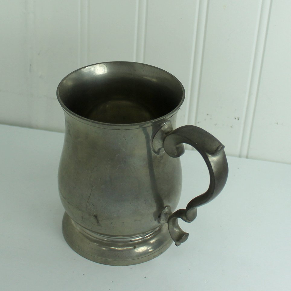 Williamsburg Stieff Pewter Tankard Heavy Weight CW 55-5 close view