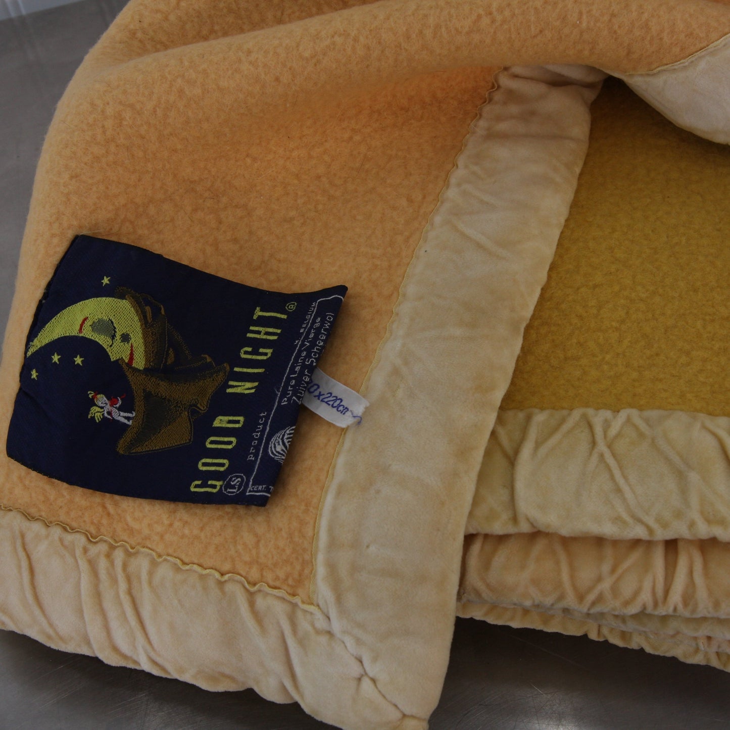 Good Night 100% Wool Orange Blanket8