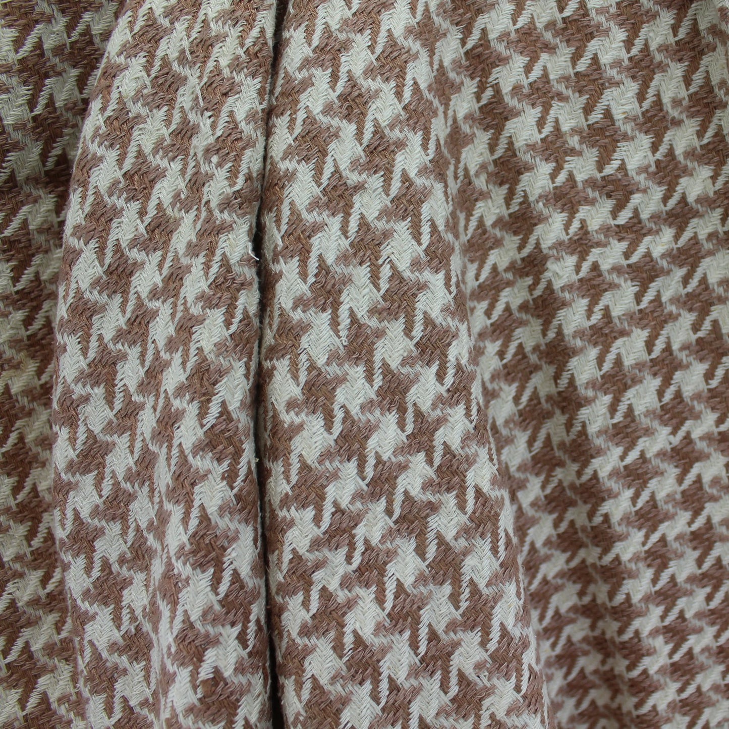 Ivory Cocoa Hounds-tooth Elegant Fabric 2 1/2 Yards X 44" DIY Sewing closeup of fabric