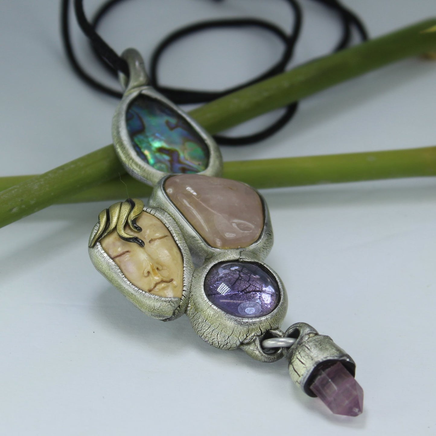 Susan Sorrentino Necklace Vintage Early Work Face Stones