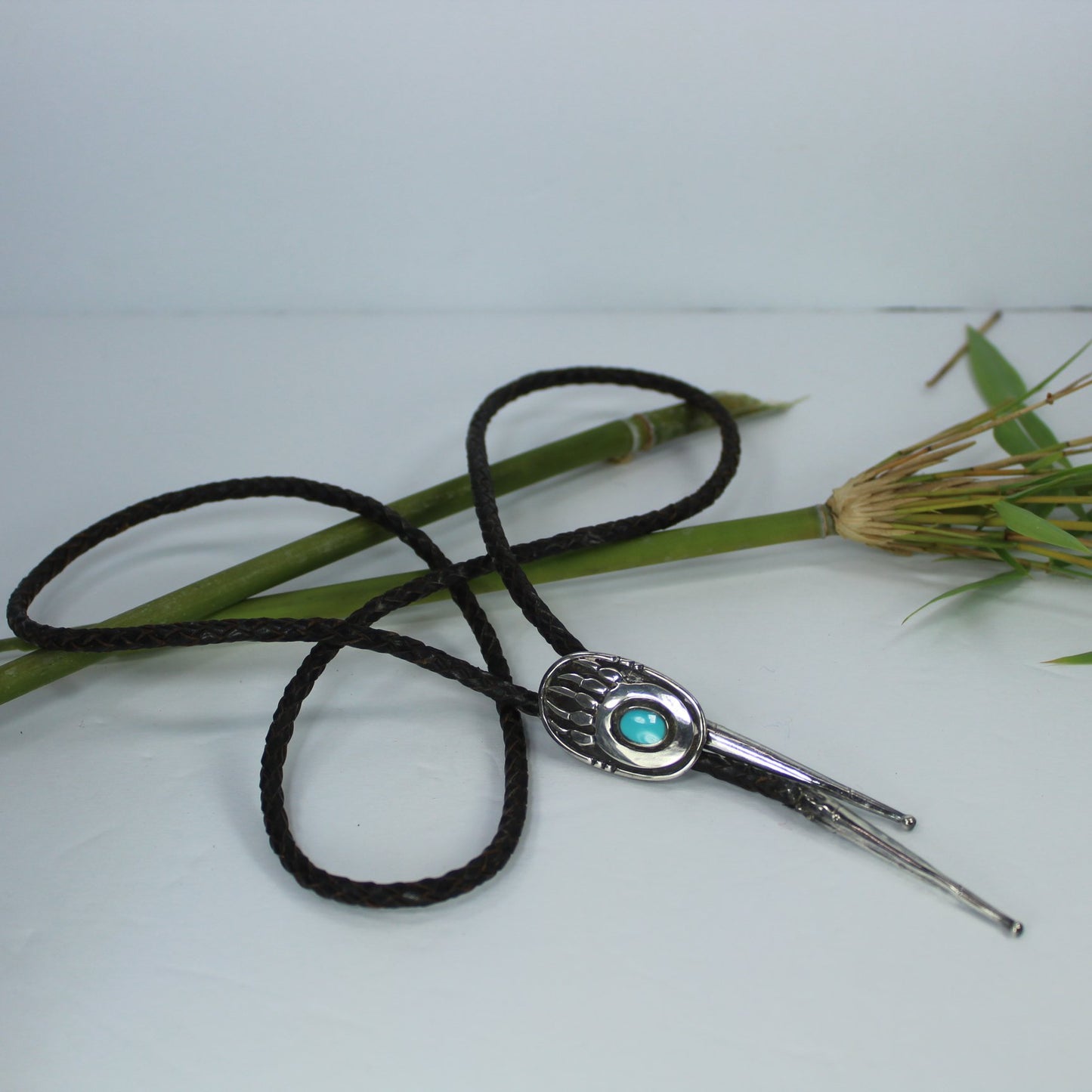 Navajo Vintage Bolo Silver Turquoise 1950s 60s Bennett Clasp Fine Oval Bear Claw Design Estate fine design oval slide